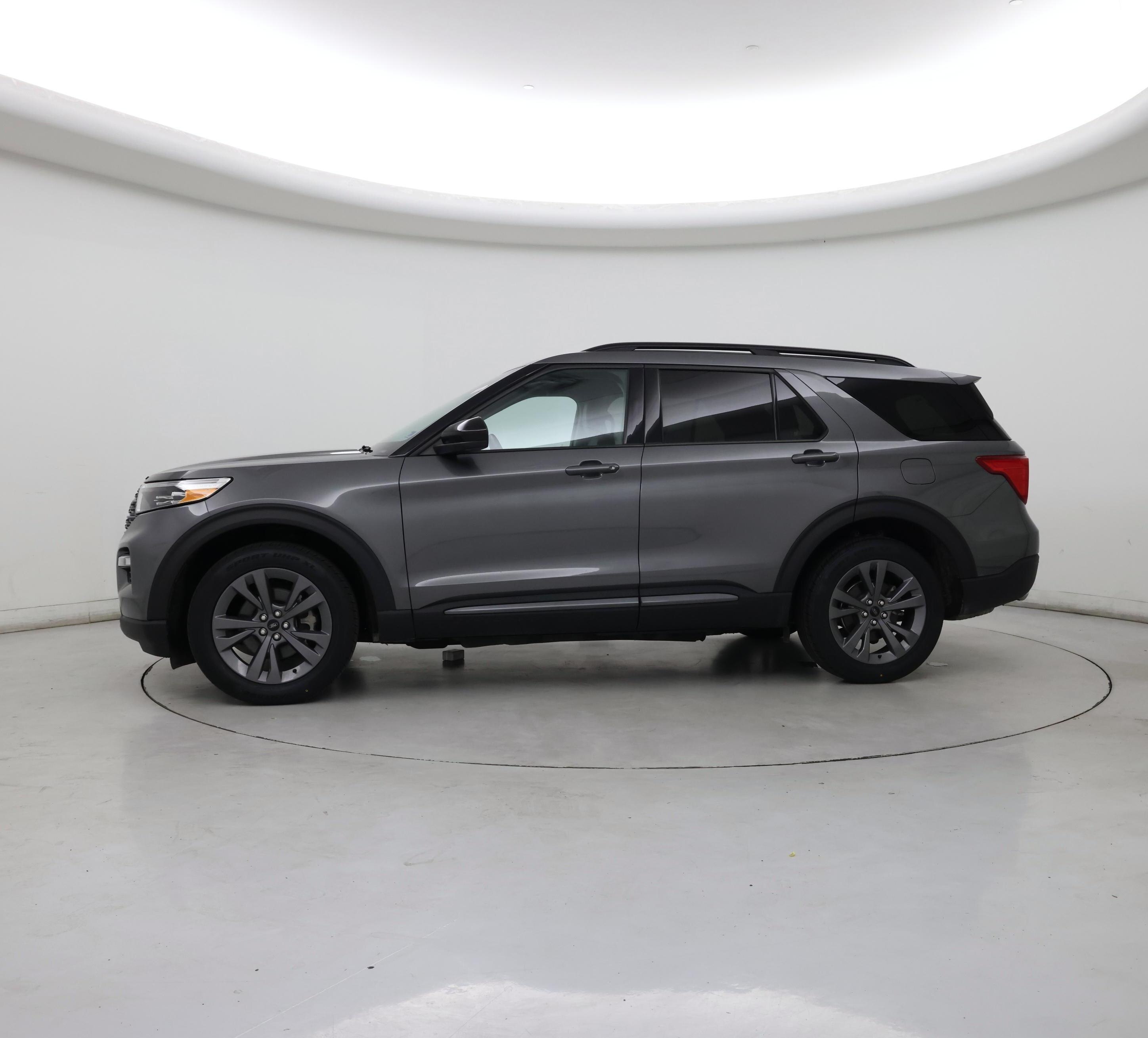 Thumbnail: 2023 Ford Explorer - 3