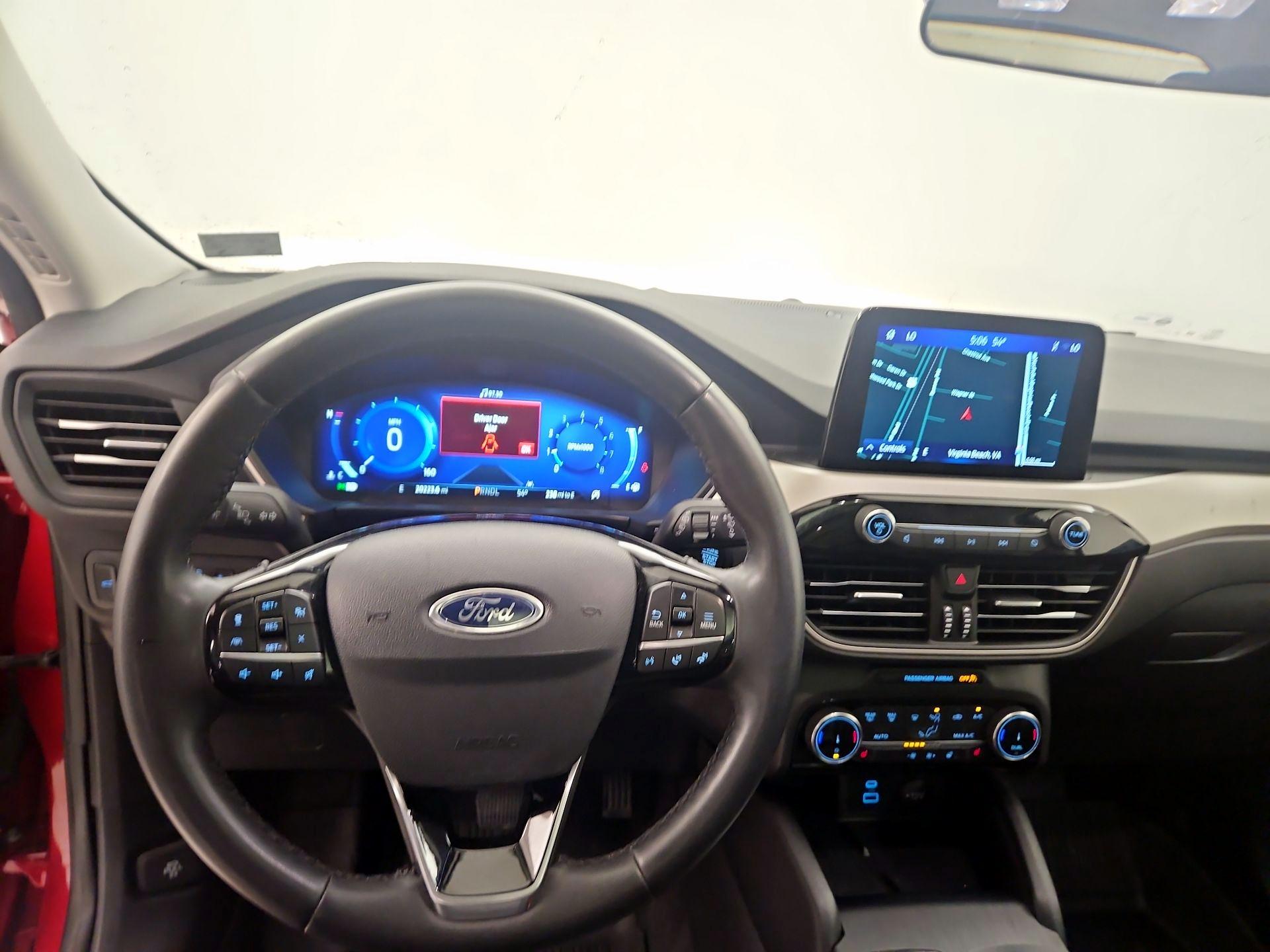 Thumbnail: 2022 Ford Escape - 9