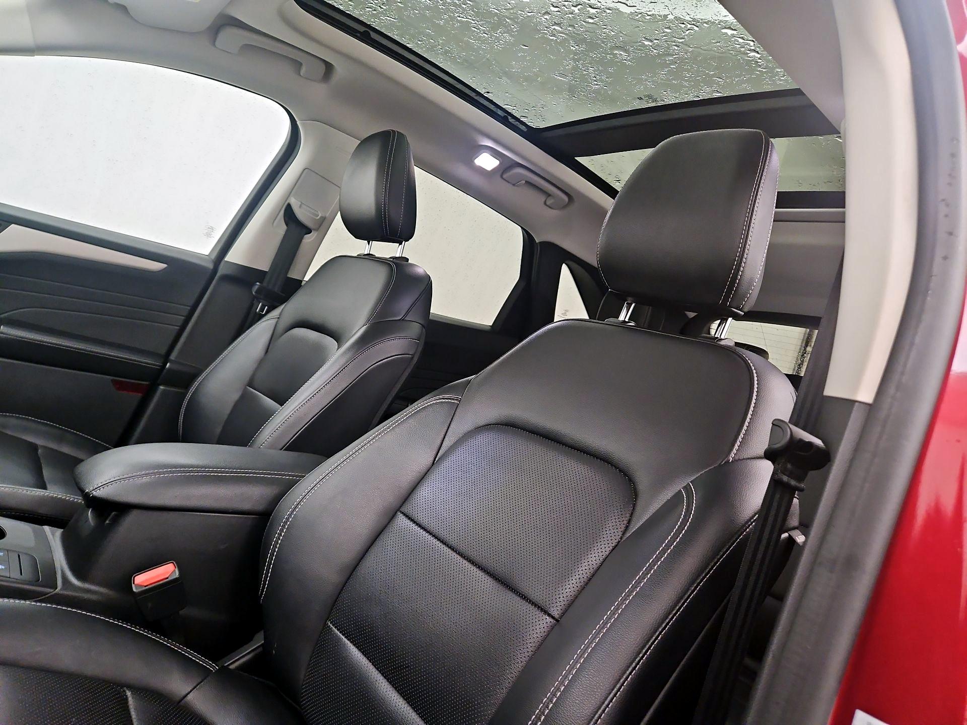 Thumbnail: 2022 Ford Escape - 20