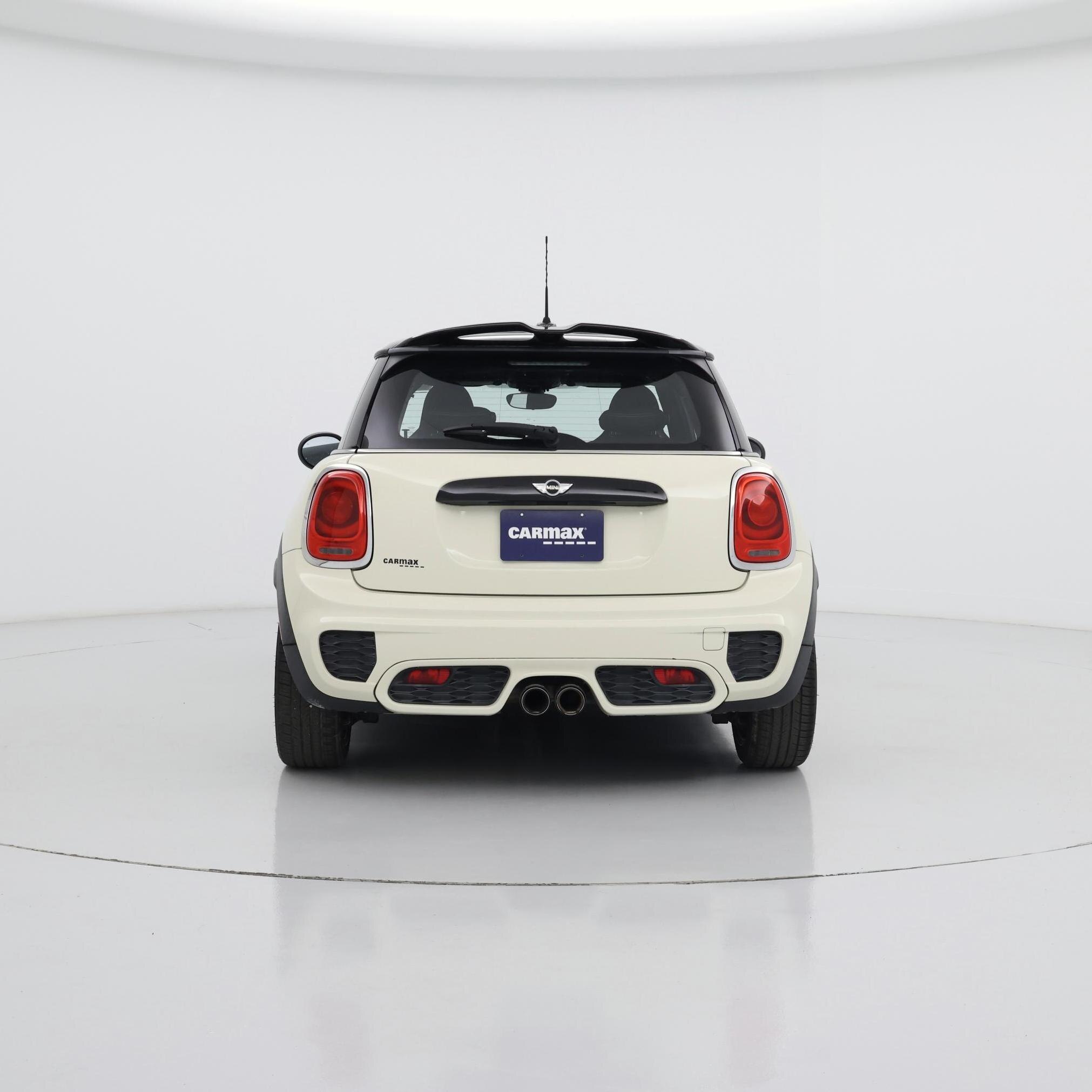 Thumbnail: 2017 MINI Cooper Hardtop - 6