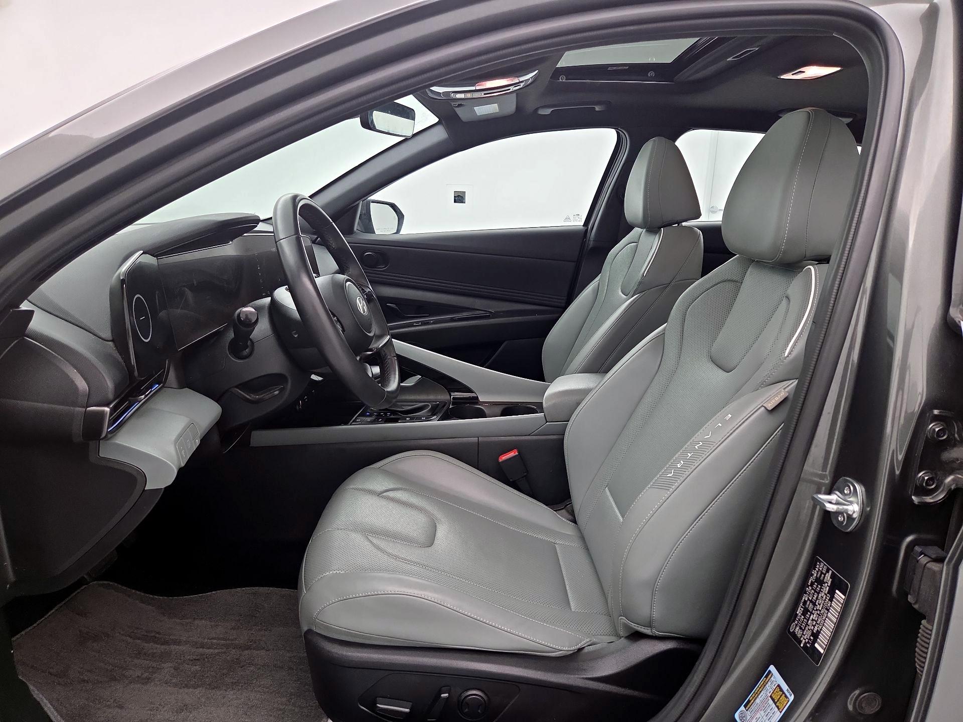 Thumbnail: 2024 Hyundai Elantra - 11