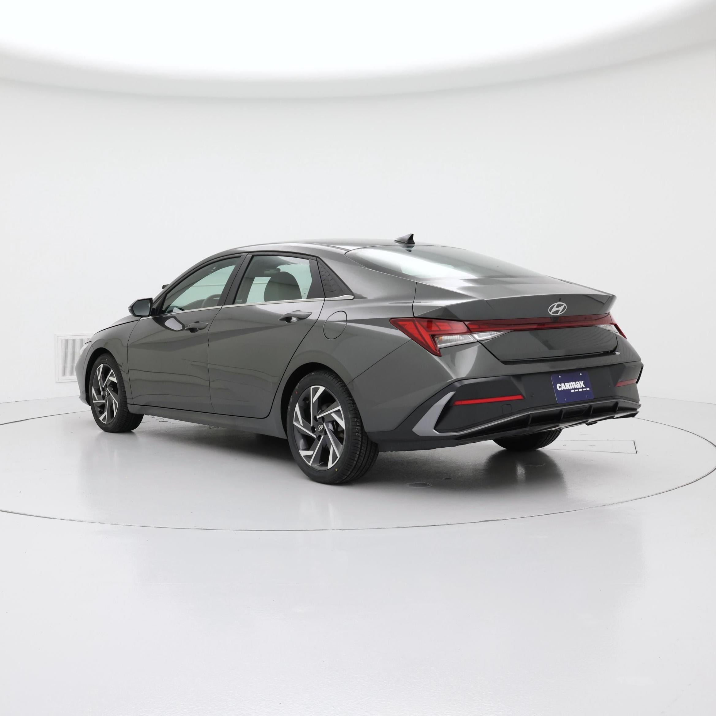 Thumbnail: 2024 Hyundai Elantra - 2