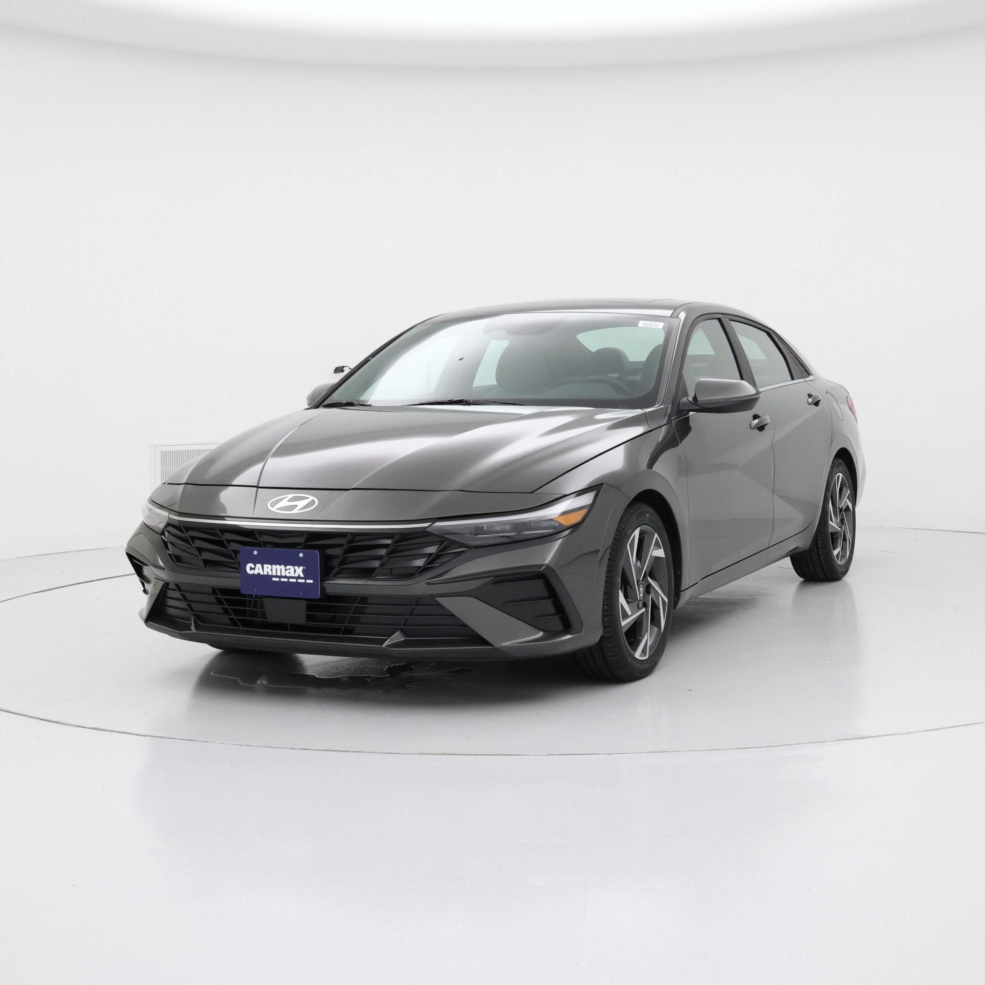 Thumbnail: 2024 Hyundai Elantra - 4
