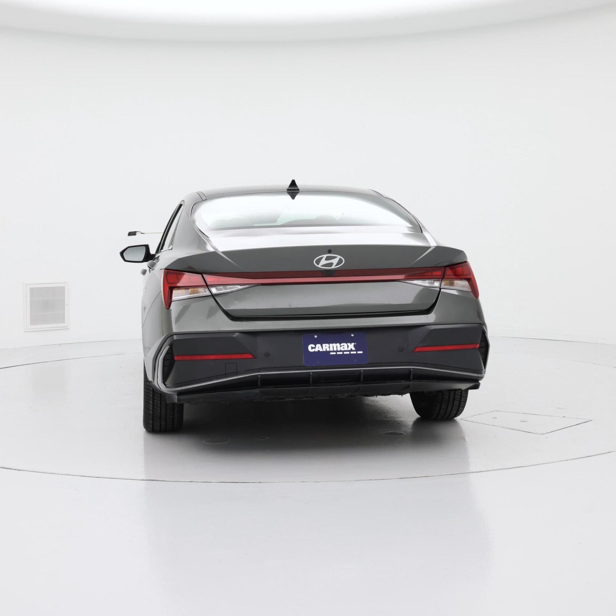 Thumbnail: 2024 Hyundai Elantra - 6