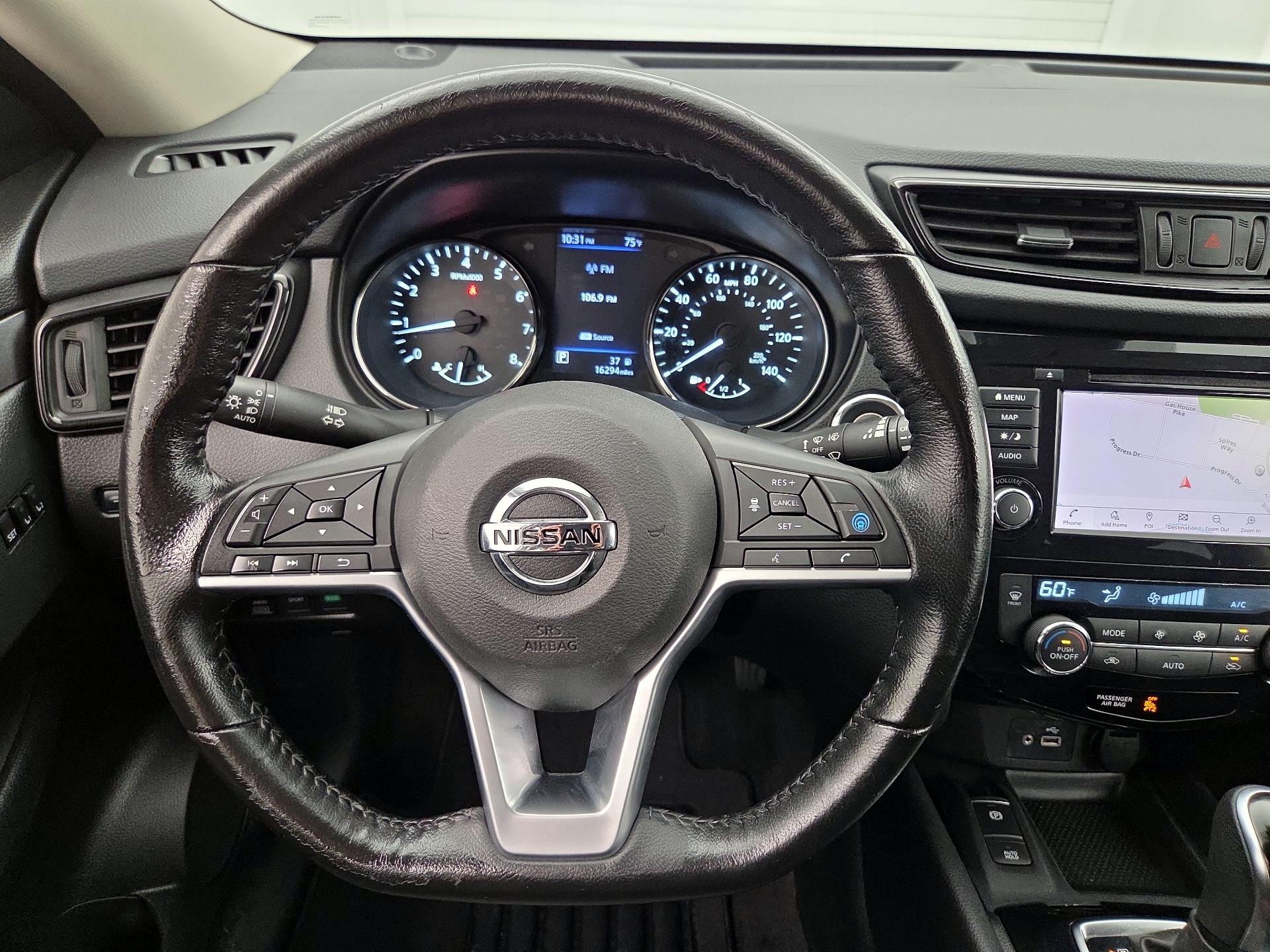 Thumbnail: 2020 Nissan Rogue - 10