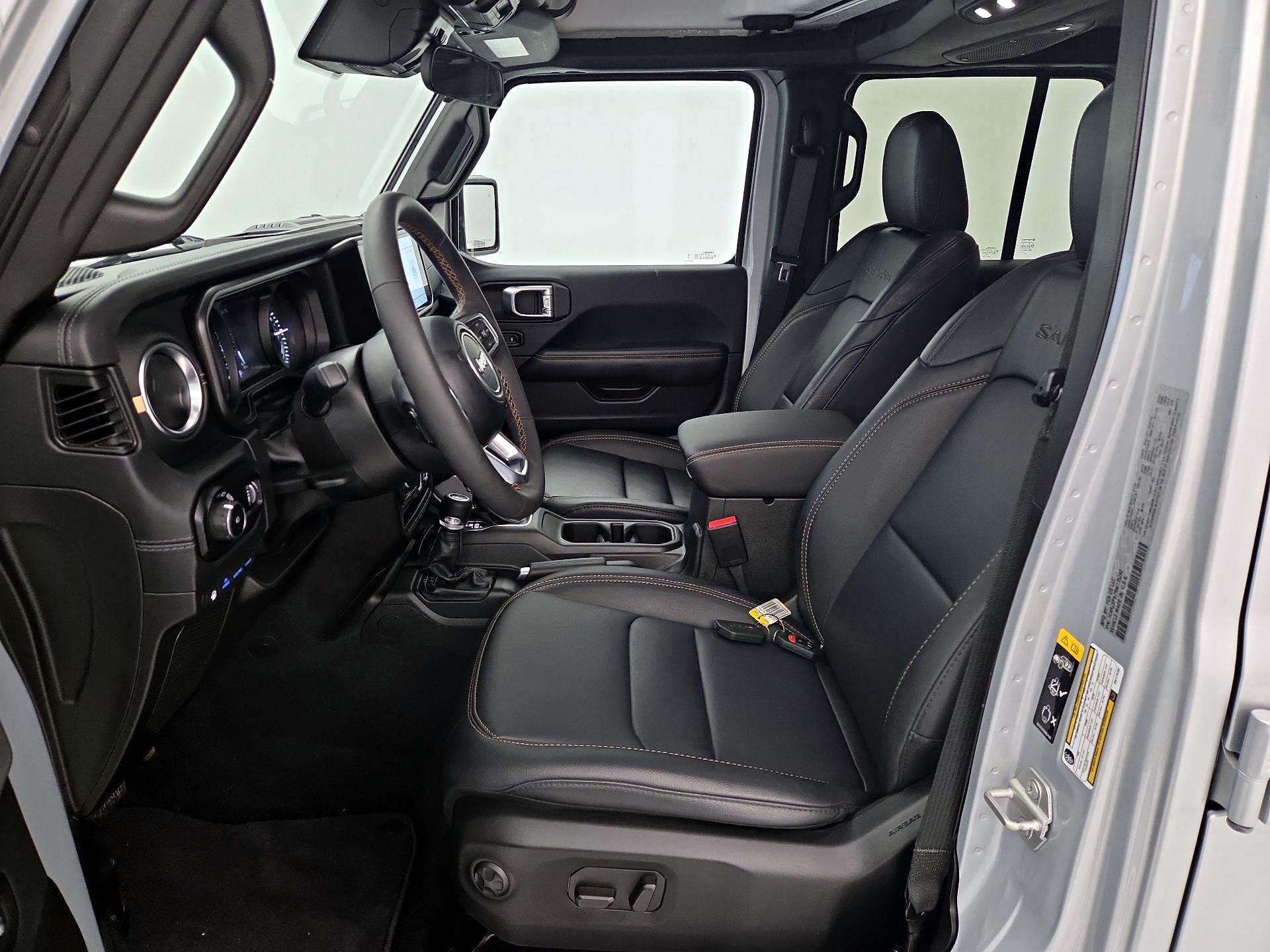 Thumbnail: 2024 Jeep Wrangler - 11