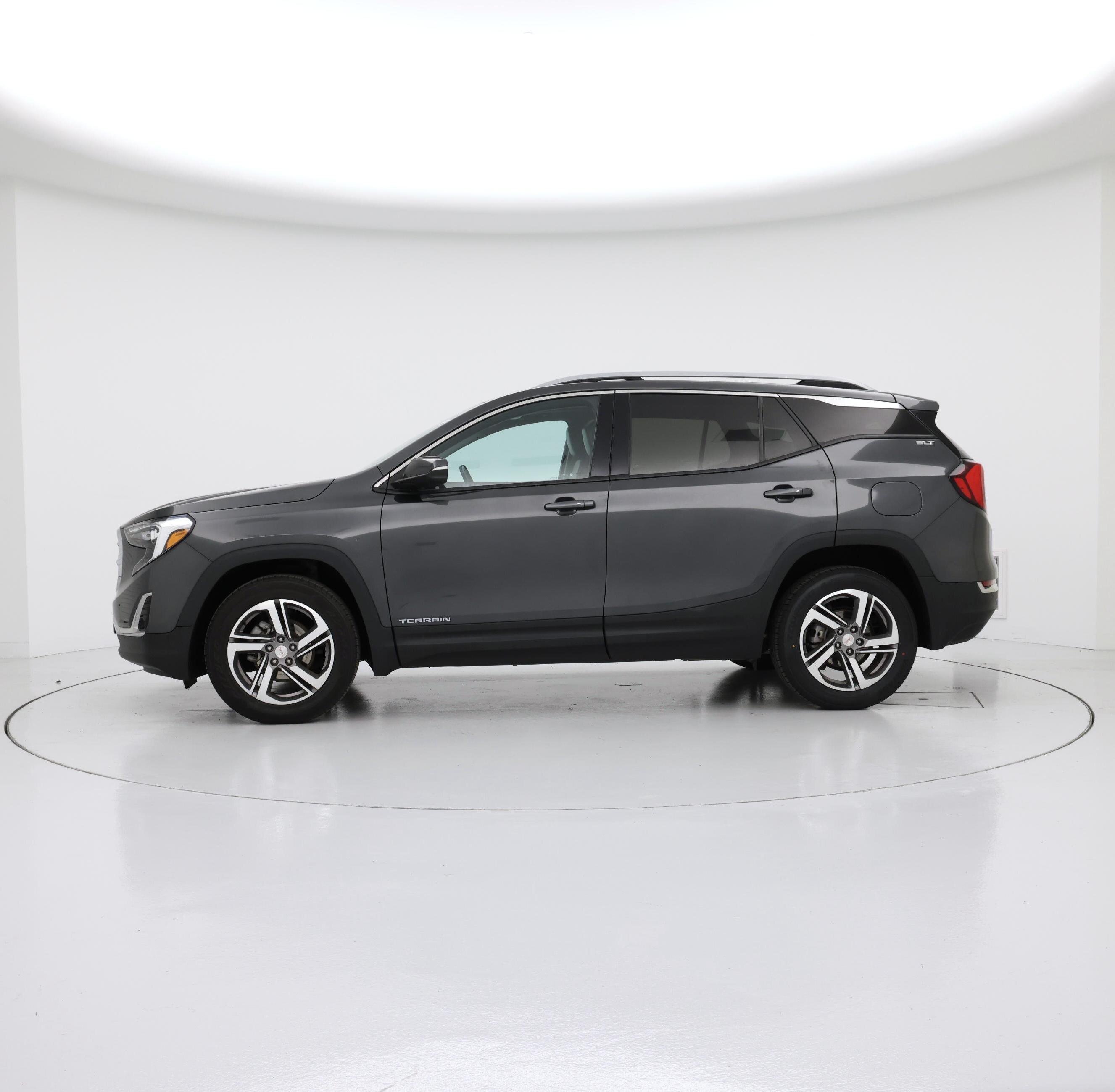 Thumbnail: 2021 GMC Terrain - 3