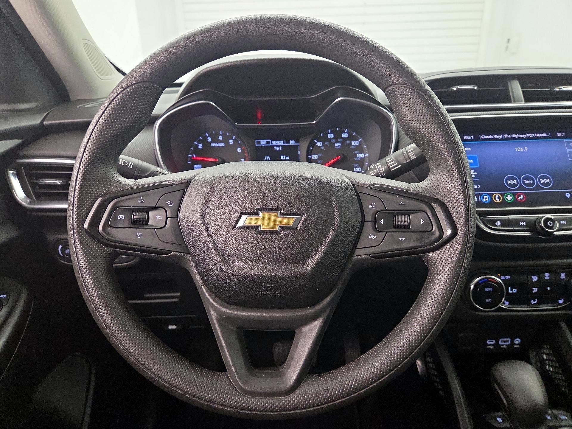 Thumbnail: 2021 Chevrolet TrailBlazer - 10