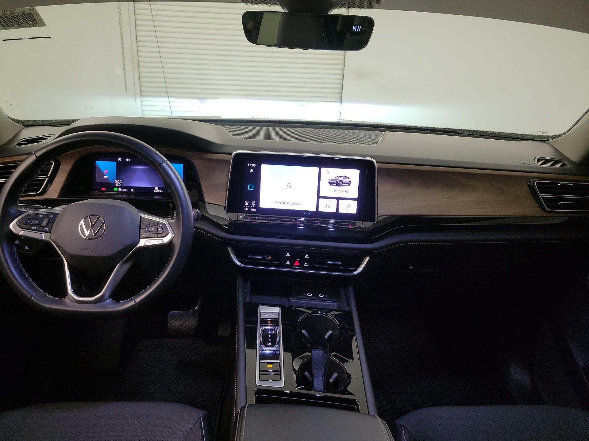 Thumbnail: 2024 Volkswagen Atlas - 9