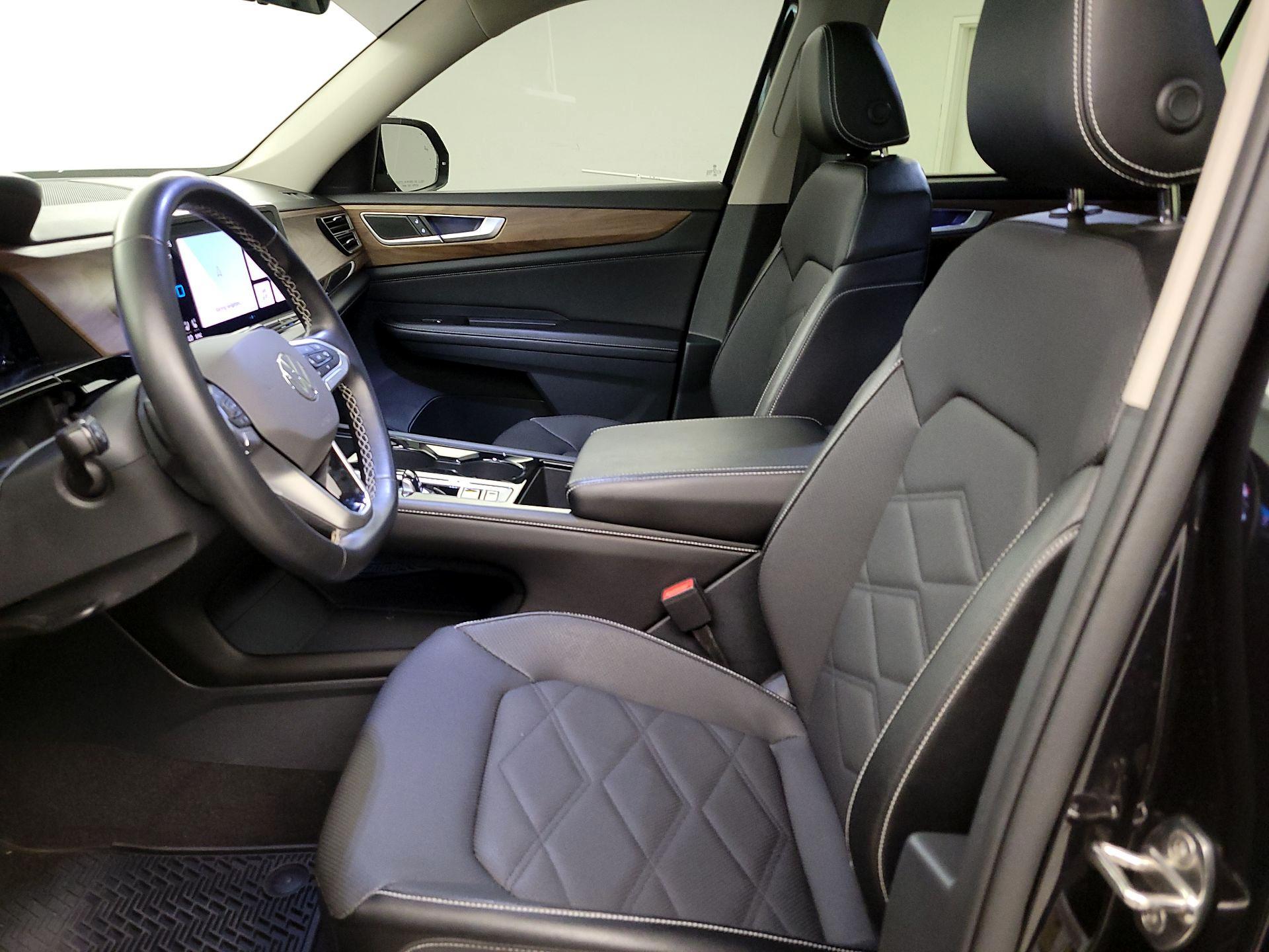 Thumbnail: 2024 Volkswagen Atlas - 11