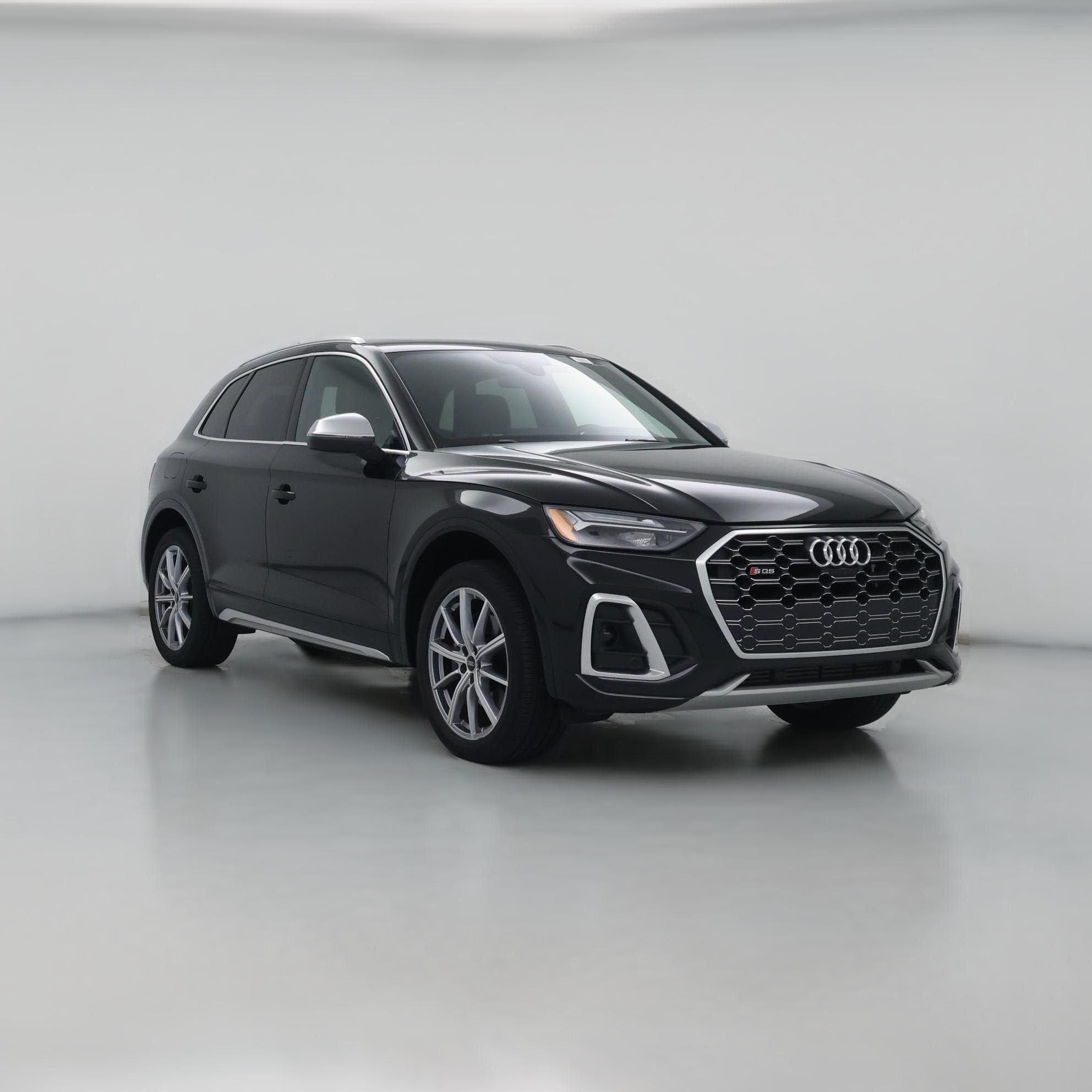 Thumbnail: 2022 Audi SQ5 - 1