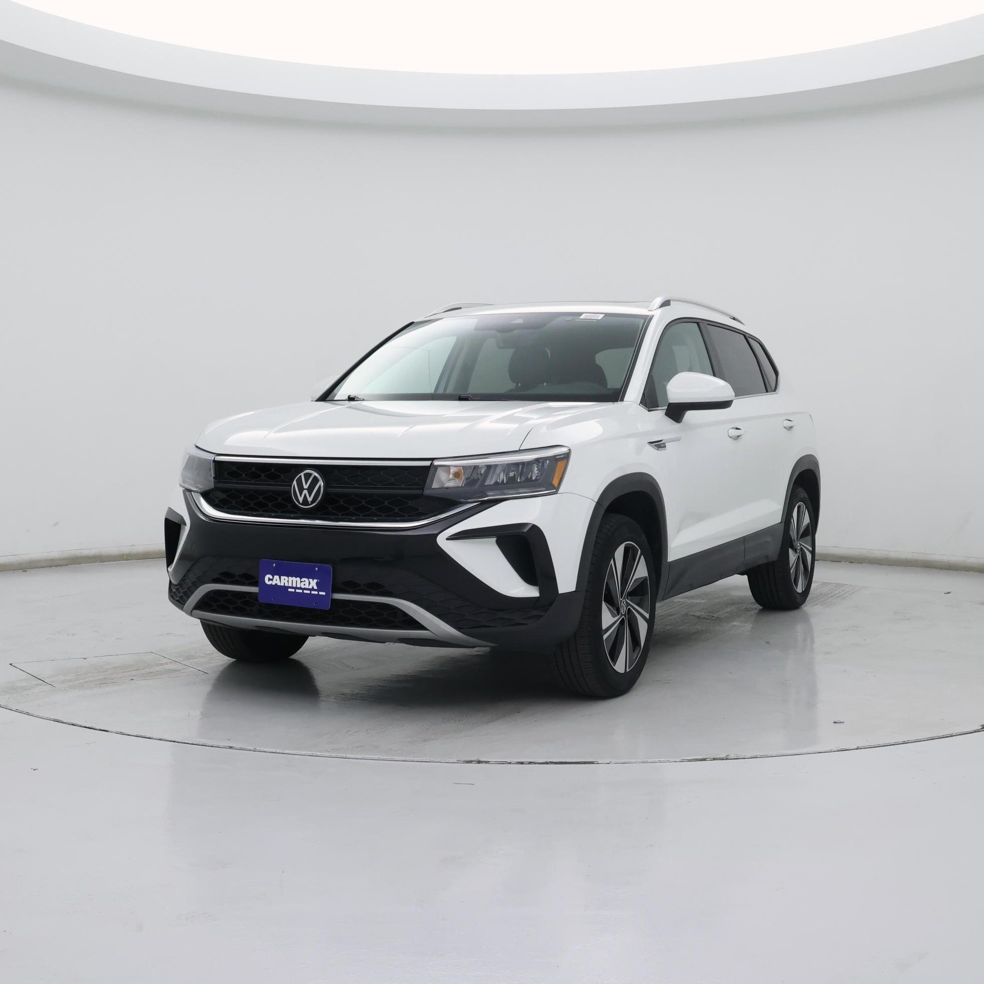 Thumbnail: 2023 Volkswagen Taos - 4