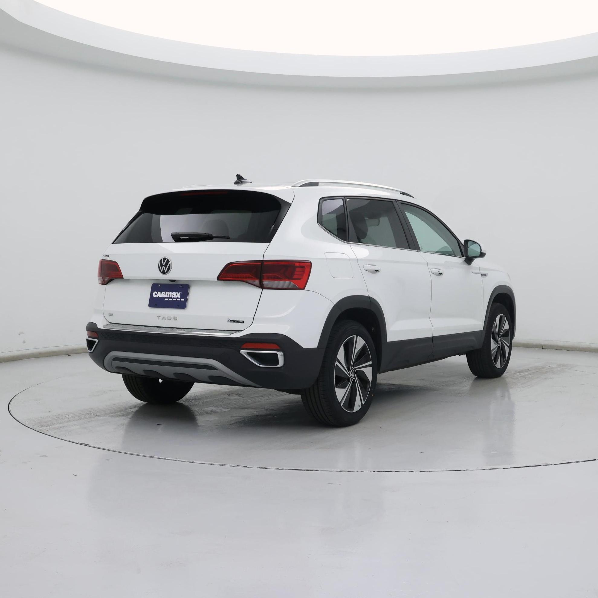 Thumbnail: 2023 Volkswagen Taos - 8