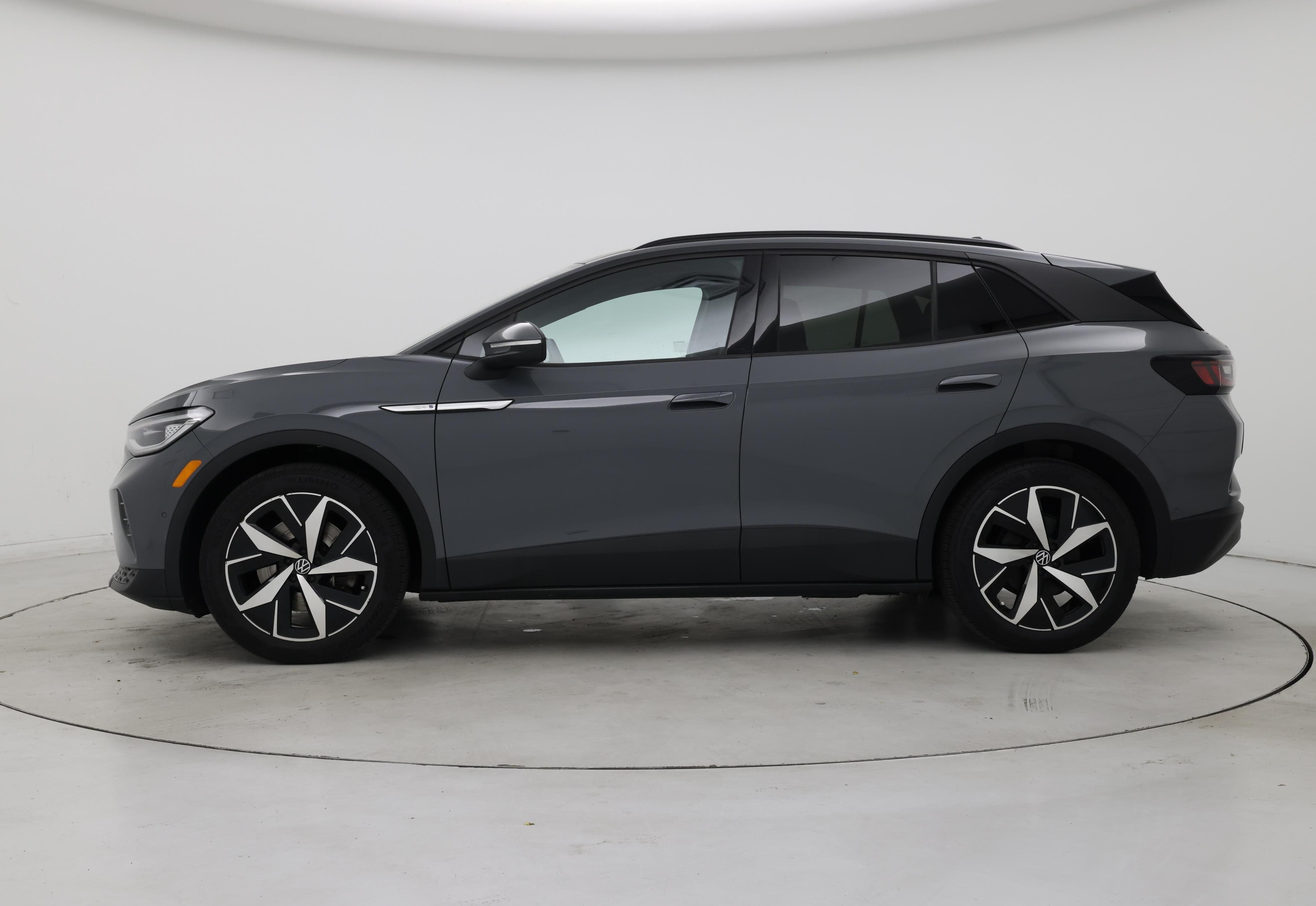 Thumbnail: 2023 Volkswagen ID.4 - 3