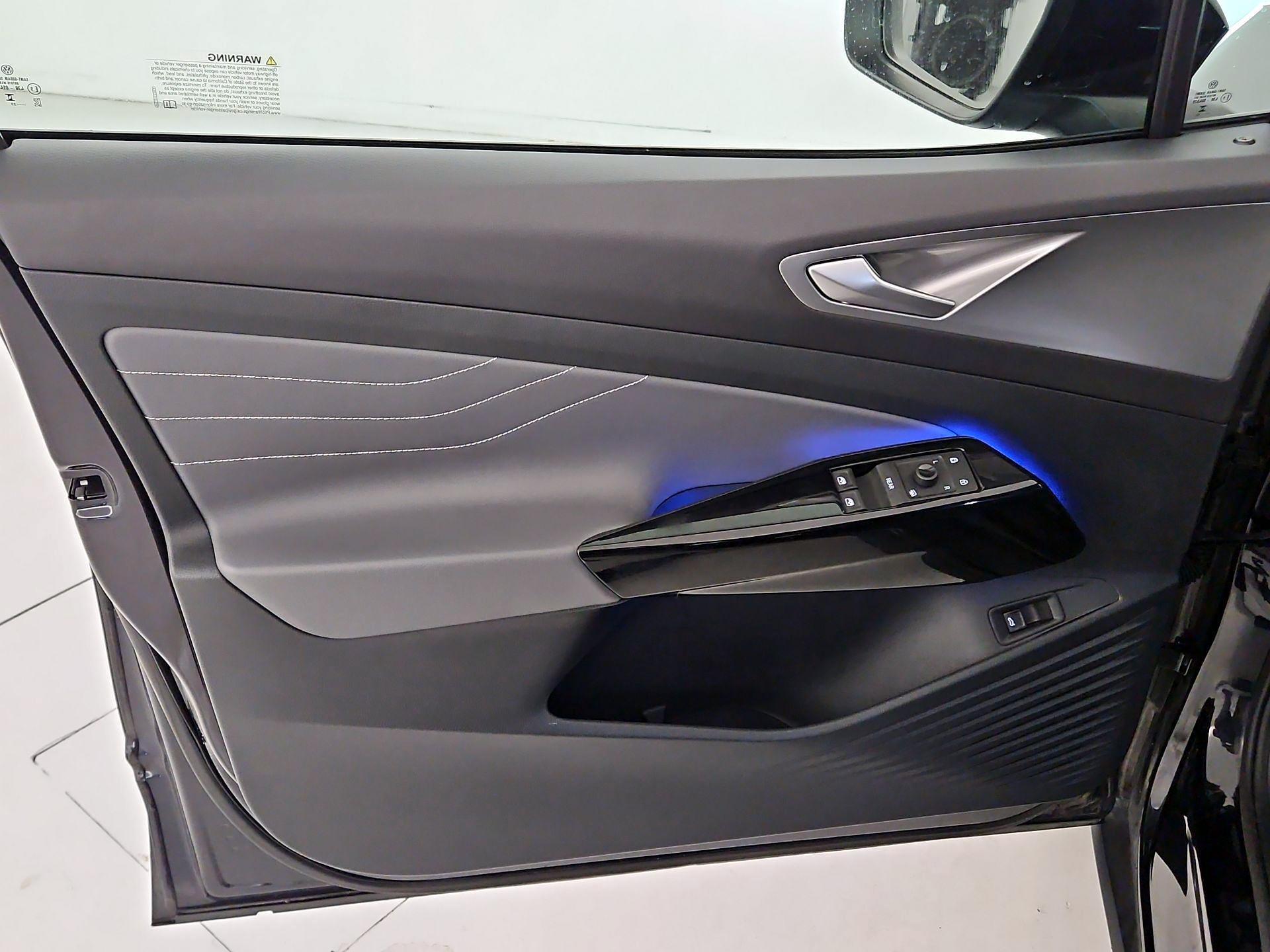 Thumbnail: 2023 Volkswagen ID.4 - 12