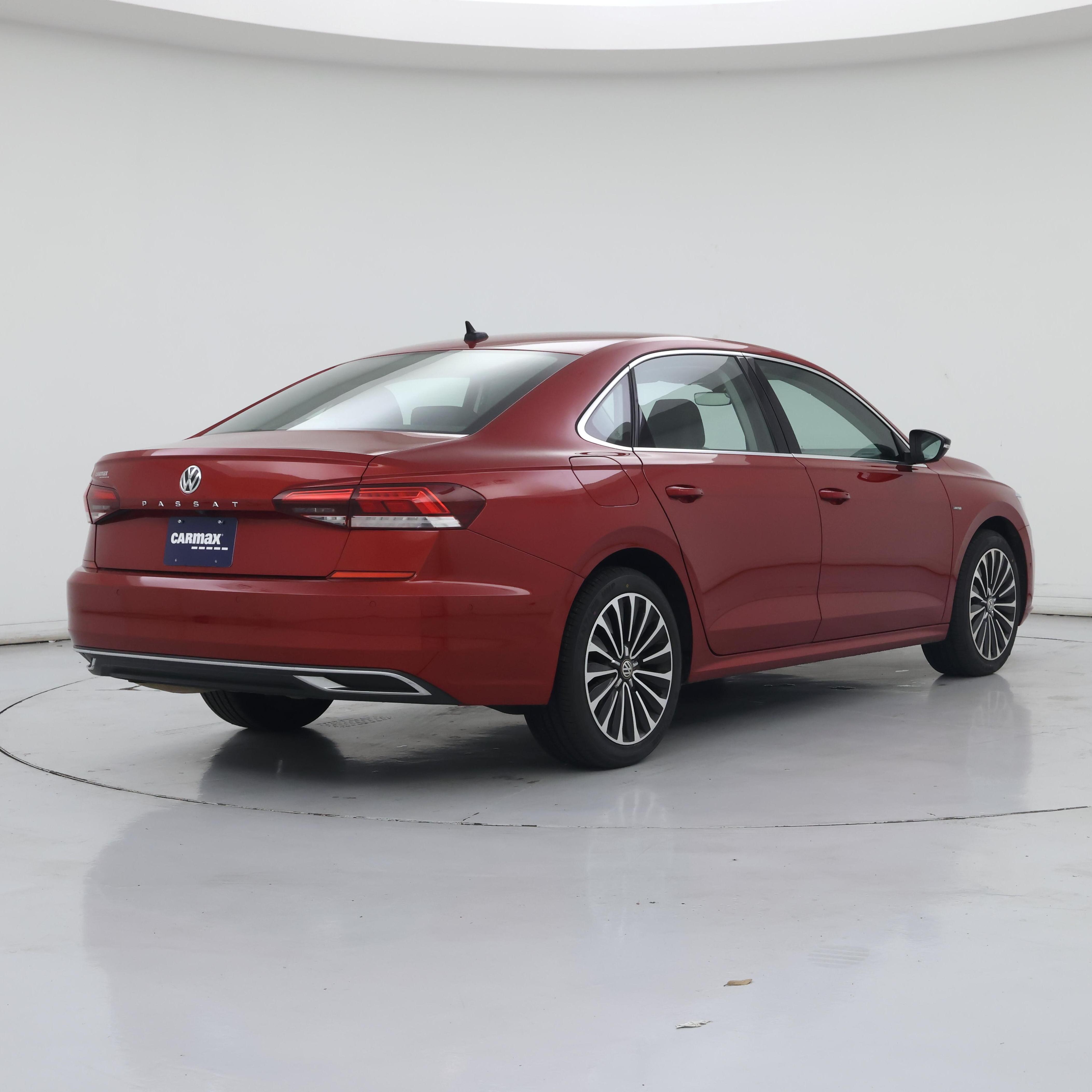 Thumbnail: 2022 Volkswagen Passat - 8