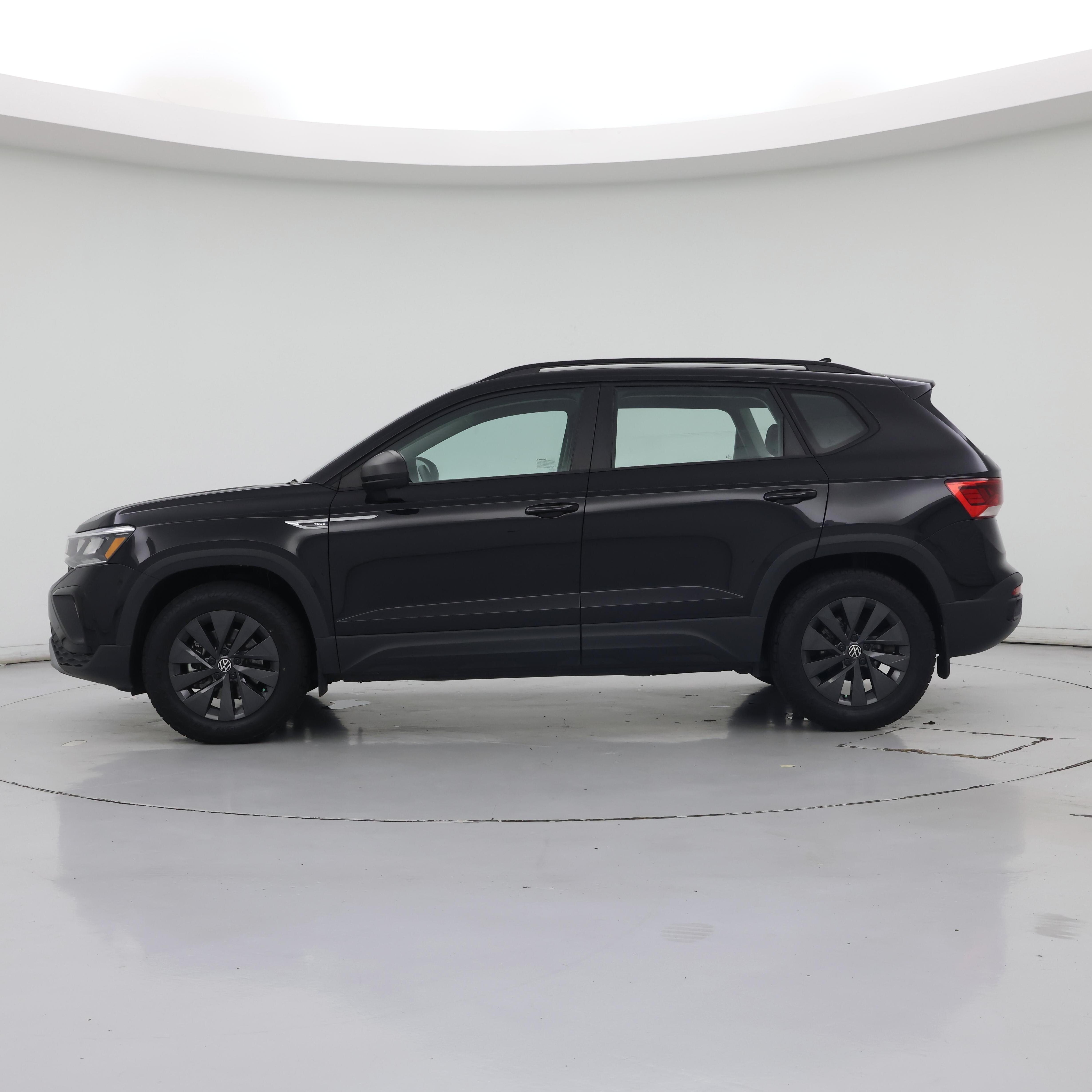 Thumbnail: 2024 Volkswagen Taos - 3
