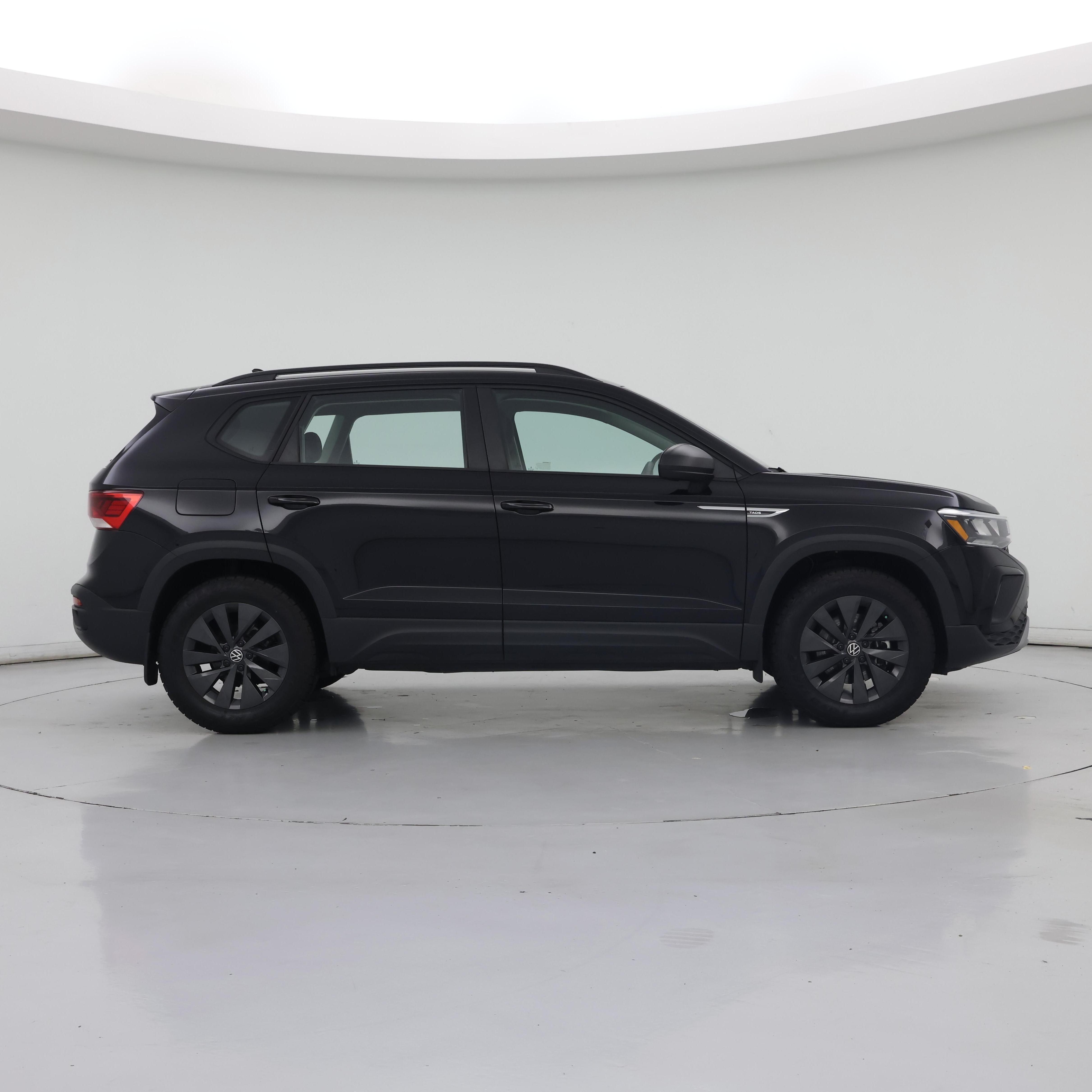 Thumbnail: 2024 Volkswagen Taos - 7