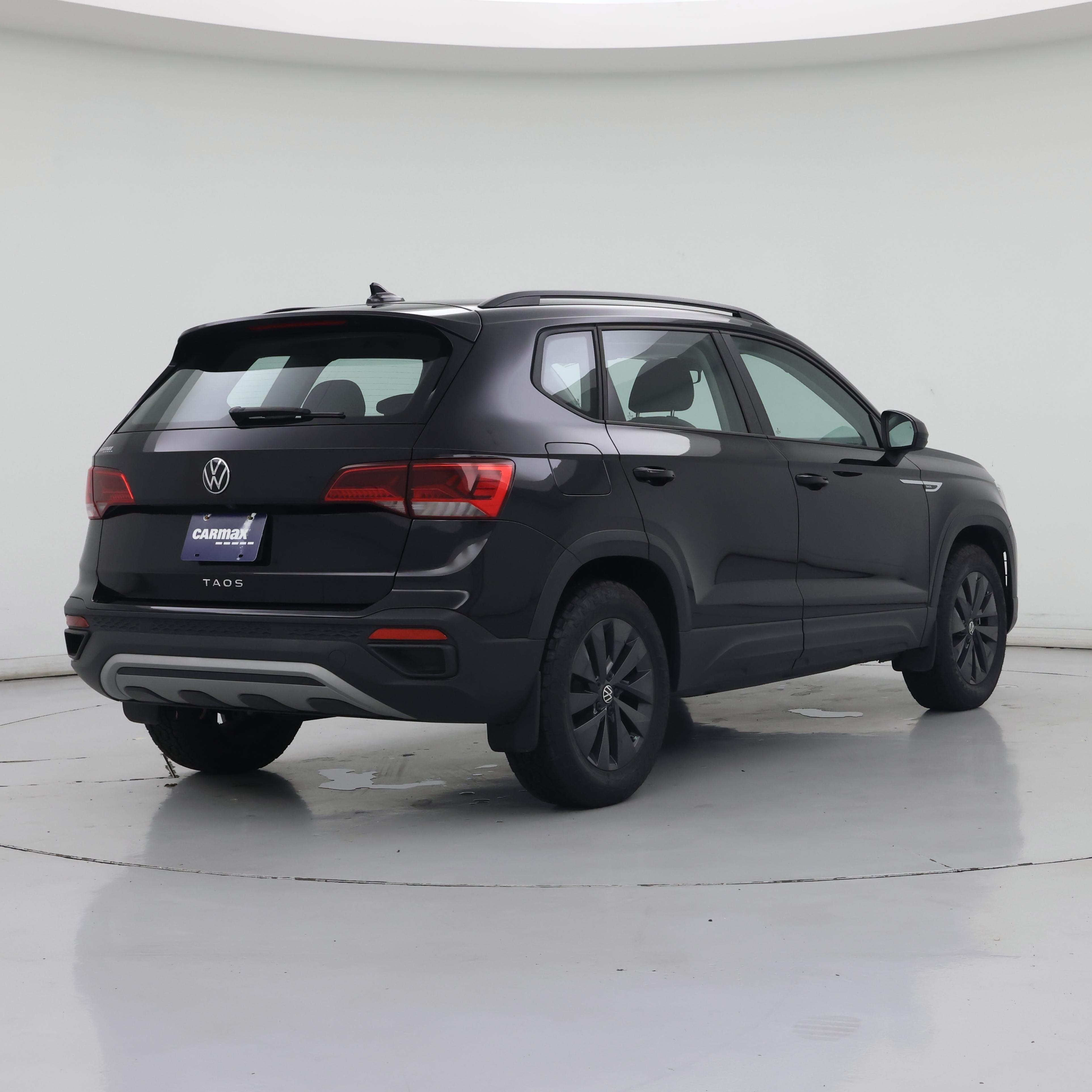 Thumbnail: 2024 Volkswagen Taos - 8