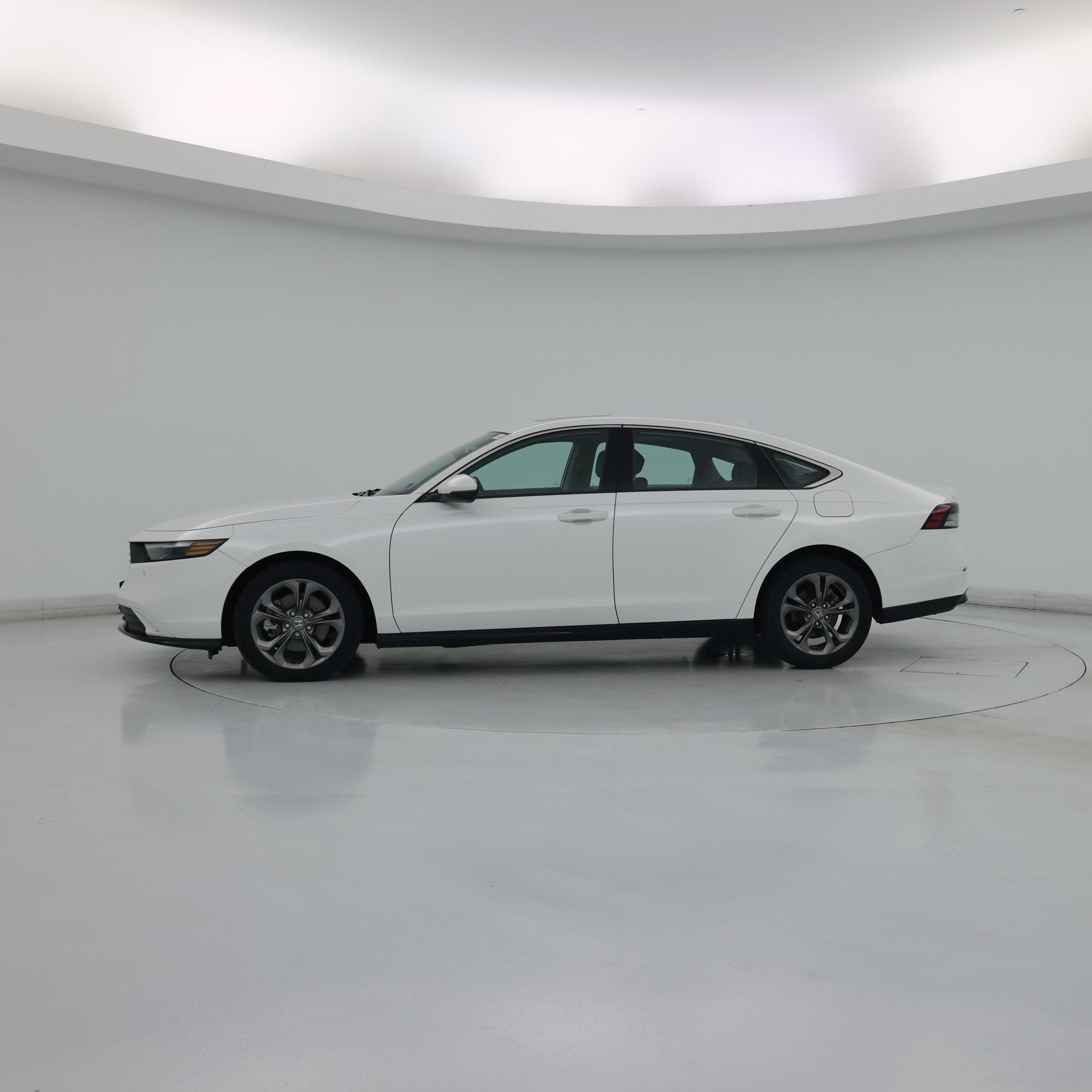 Thumbnail: 2023 Honda Accord - 3