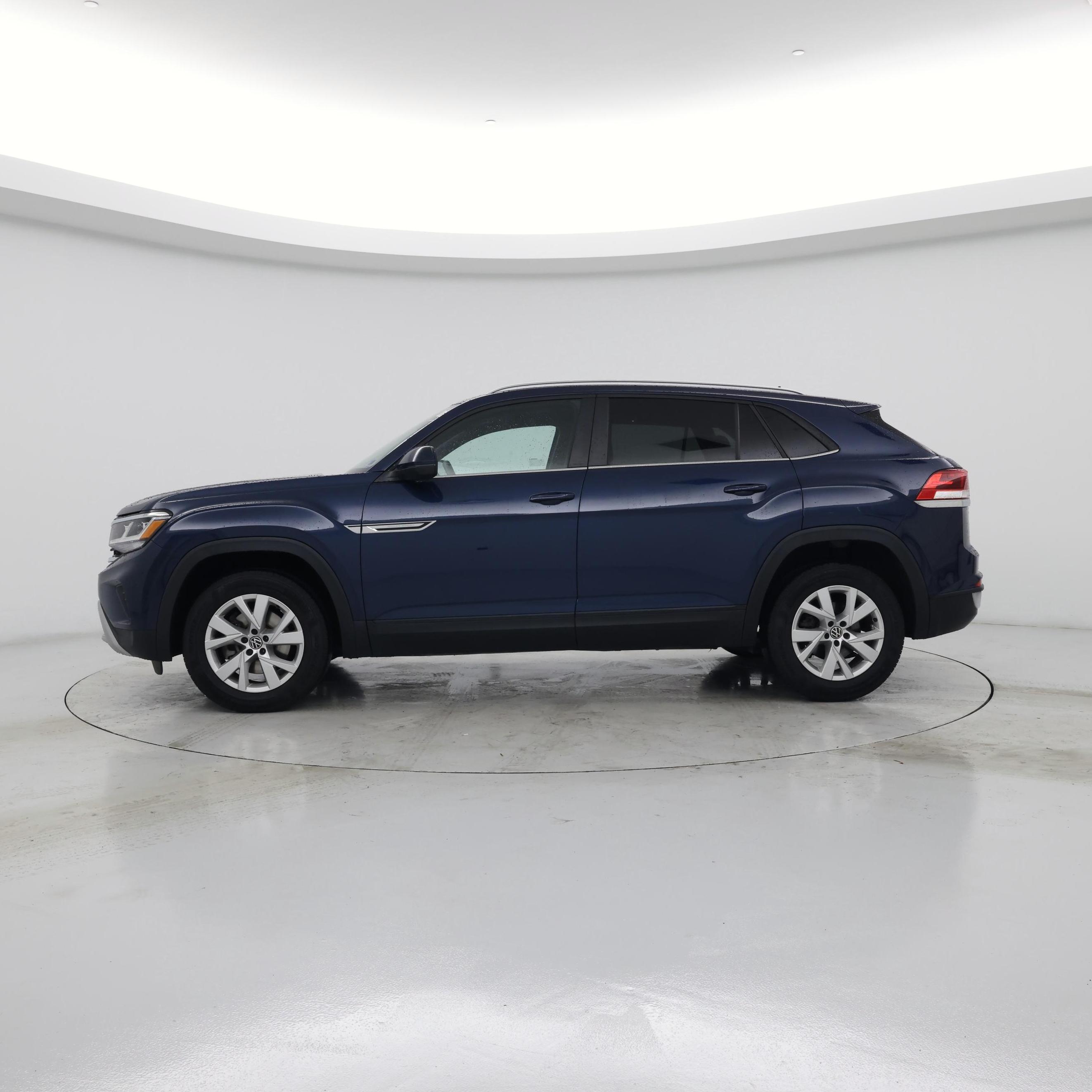 Thumbnail: 2021 Volkswagen Atlas - 3