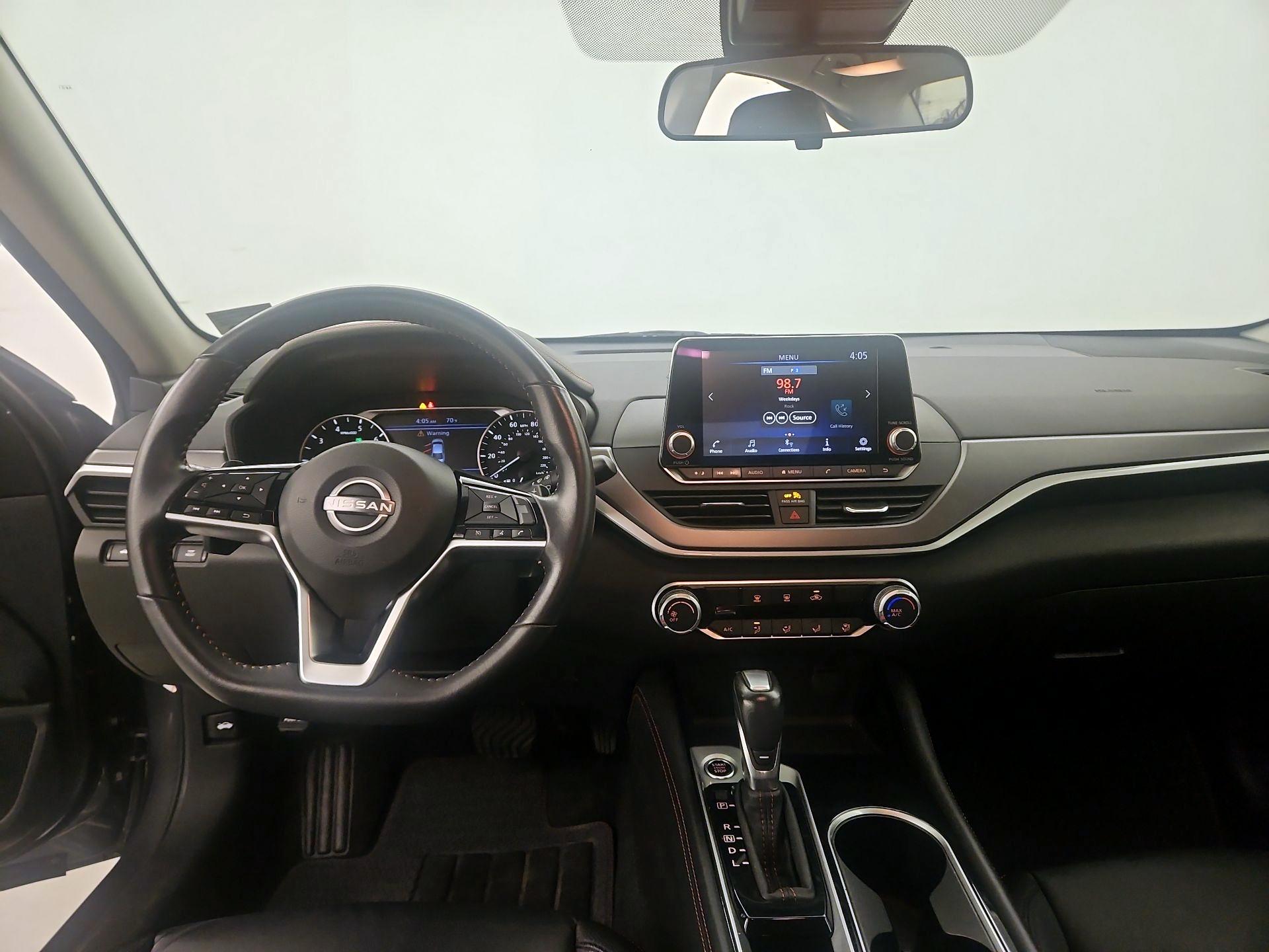 Thumbnail: 2024 Nissan Altima - 9