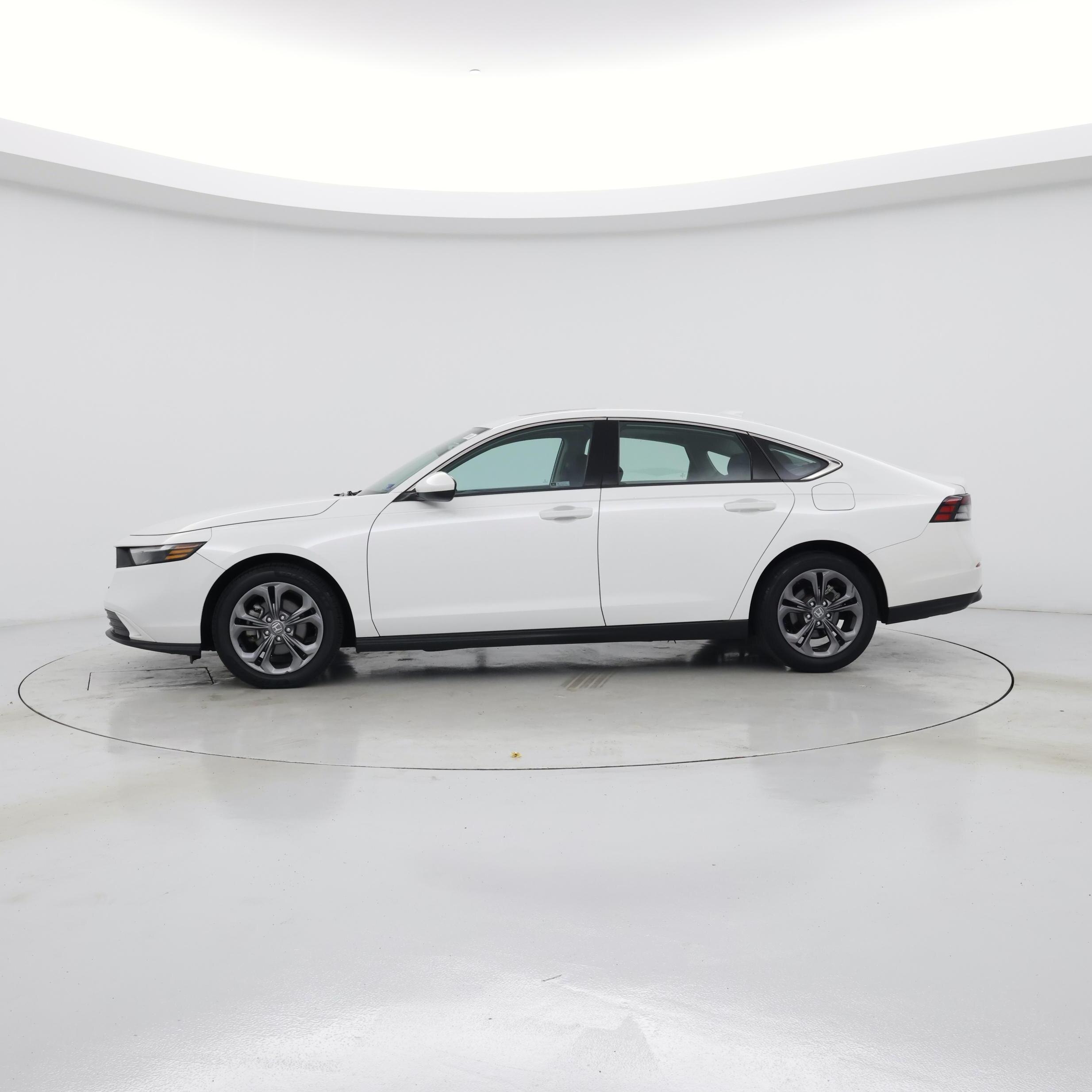 Thumbnail: 2023 Honda Accord - 3