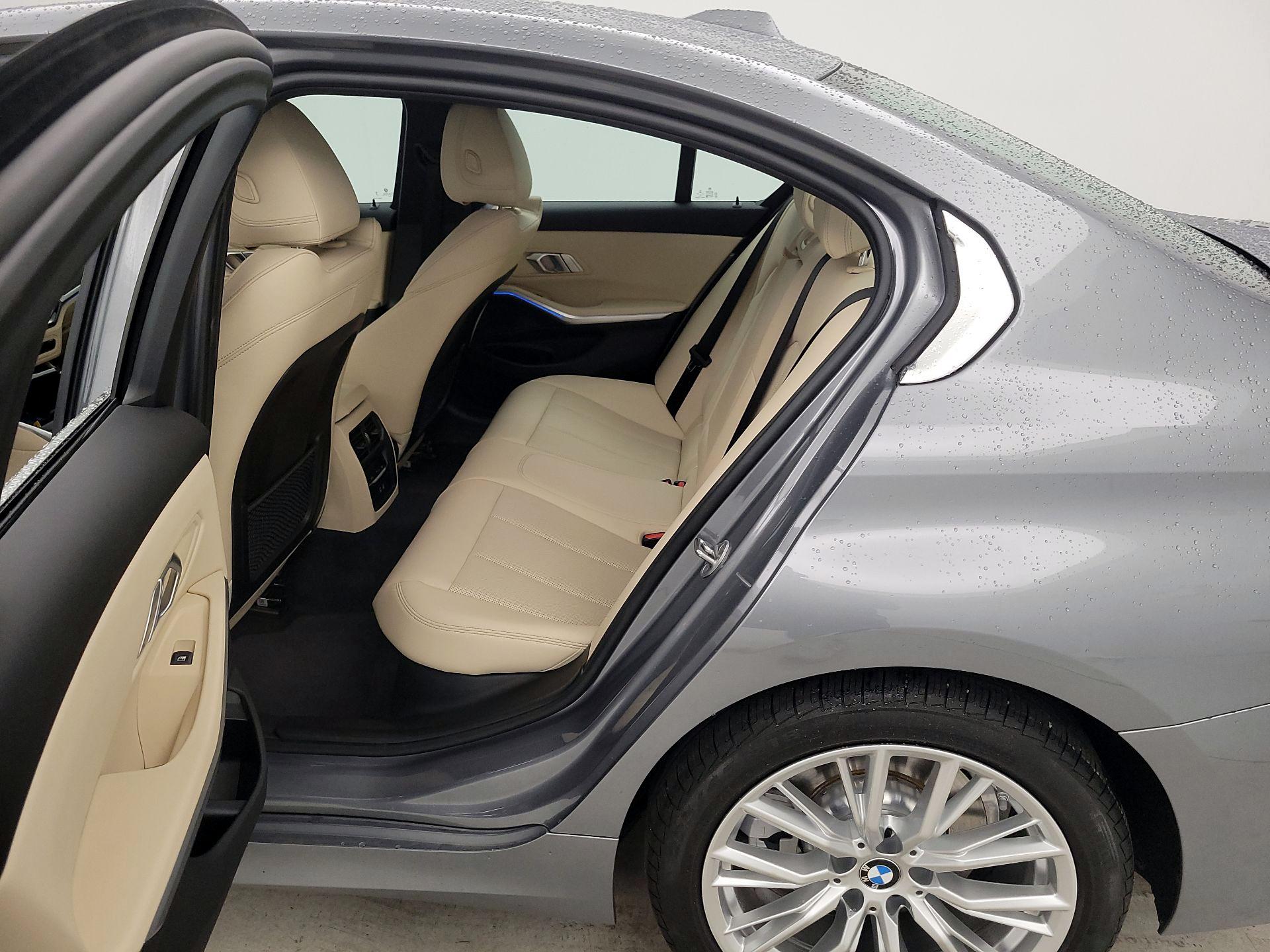 Thumbnail: 2023 BMW 3 Series - 19