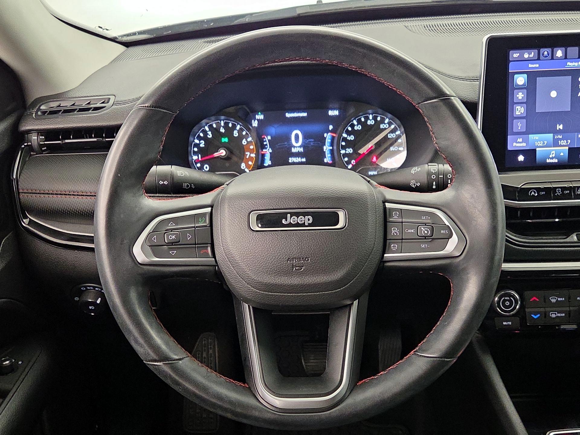 Thumbnail: 2022 Jeep Compass - 10