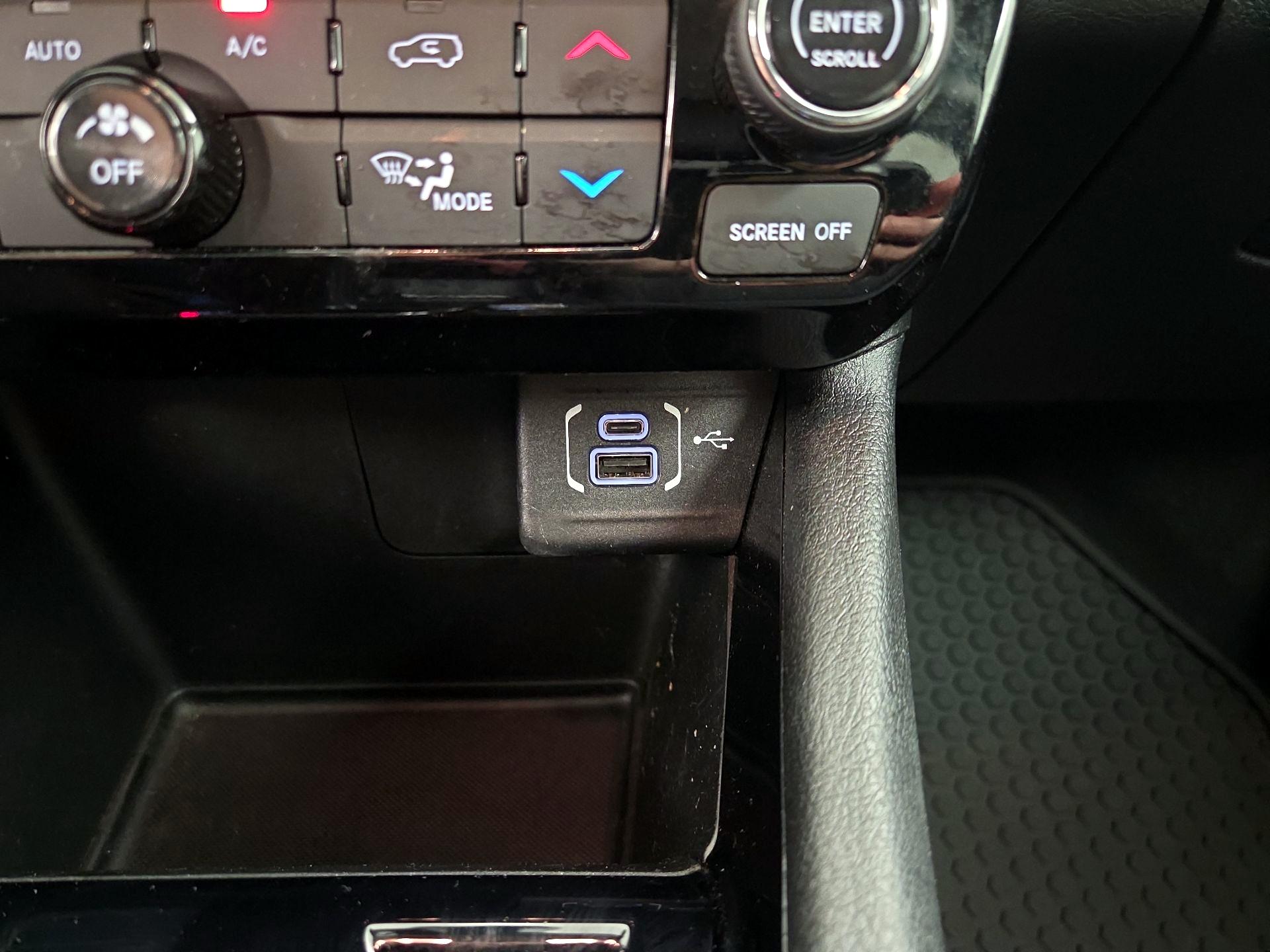 Thumbnail: 2022 Jeep Compass - 18