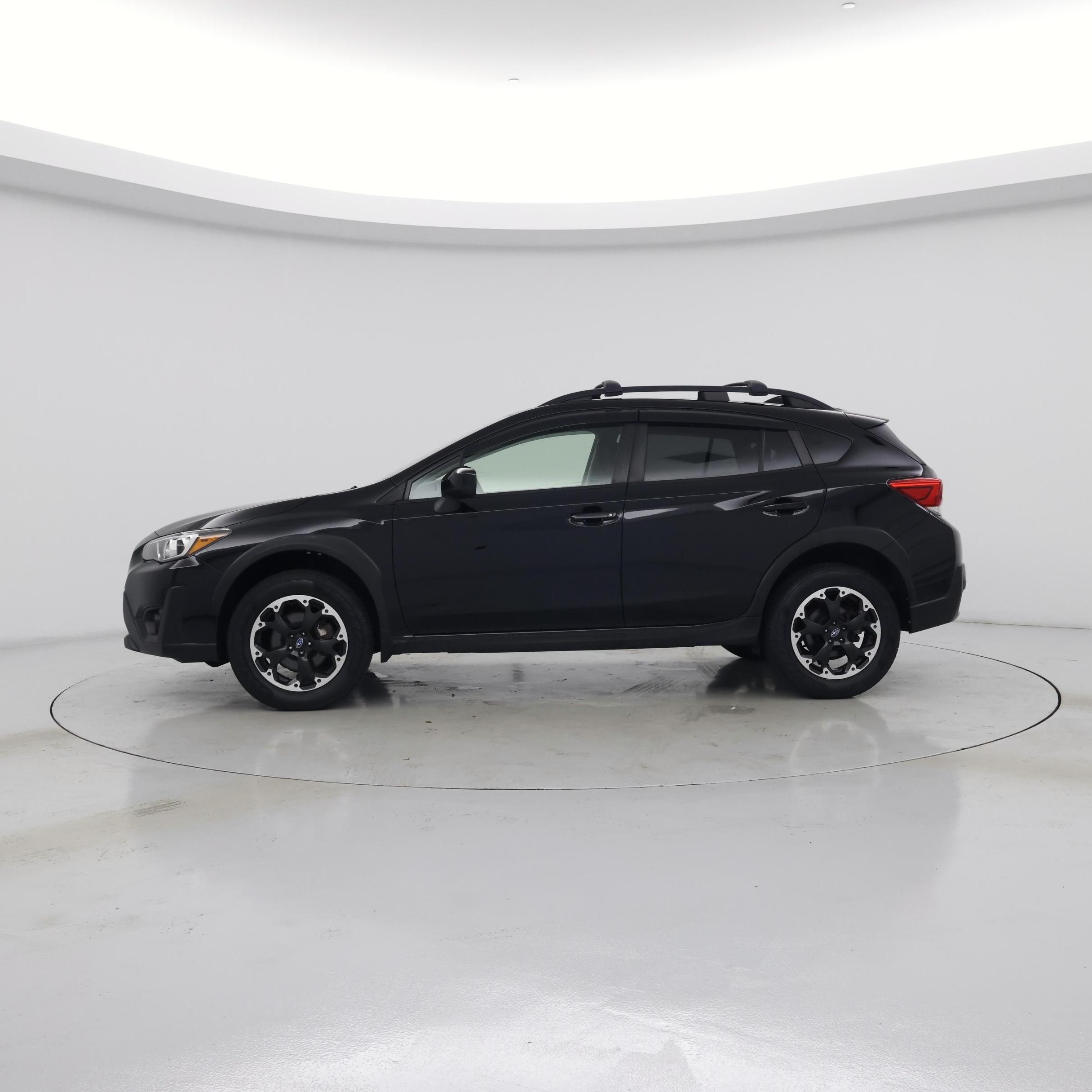 Thumbnail: 2021 Subaru Crosstrek - 3