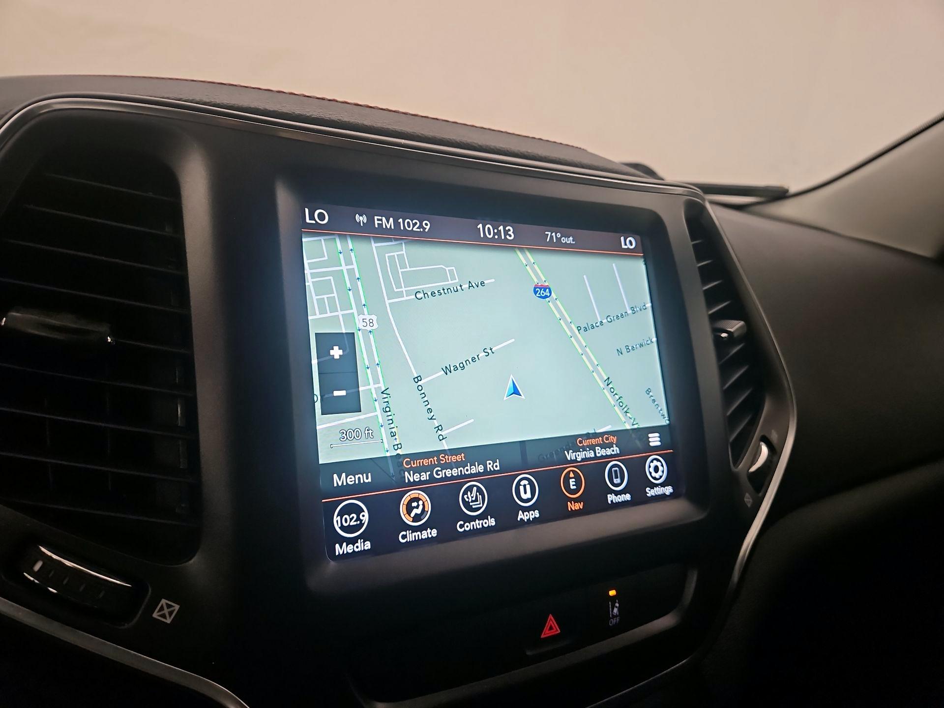 Thumbnail: 2022 Jeep Cherokee - 14