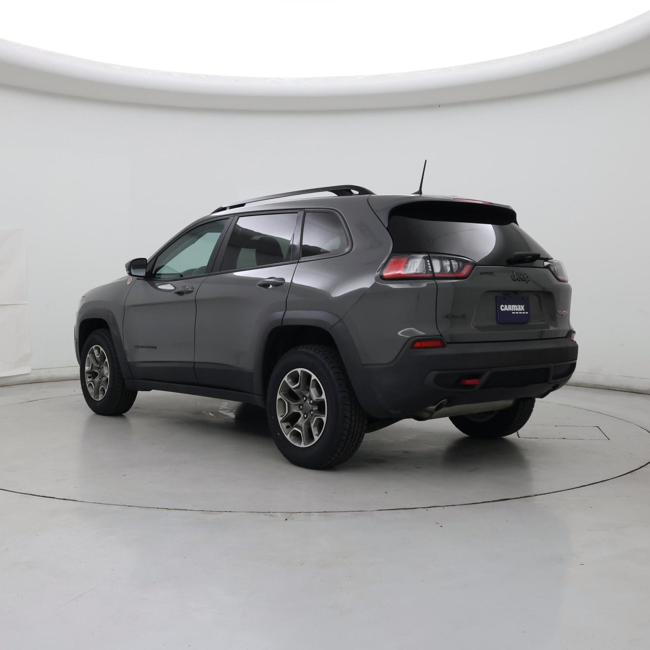 Thumbnail: 2022 Jeep Cherokee - 2