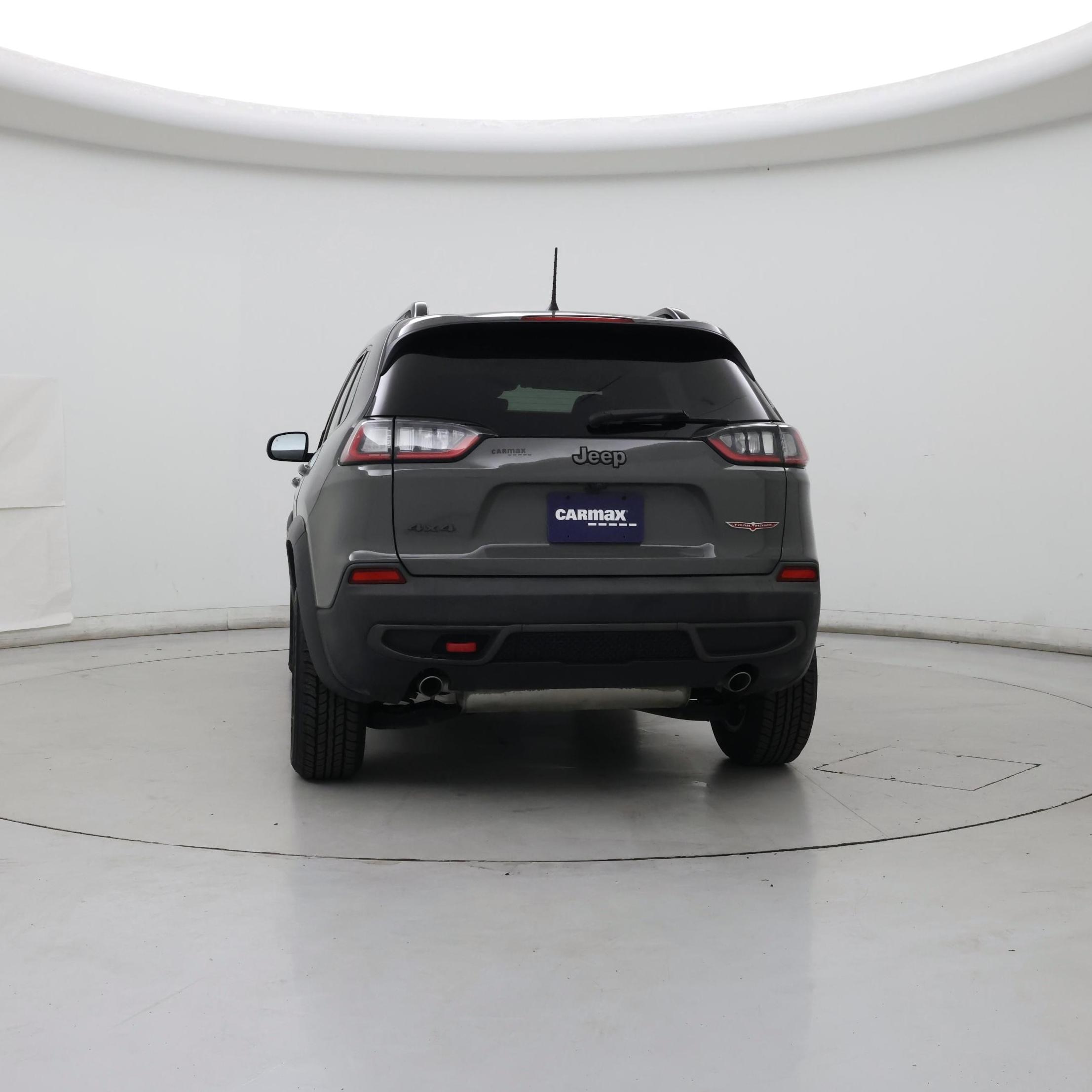Thumbnail: 2022 Jeep Cherokee - 6