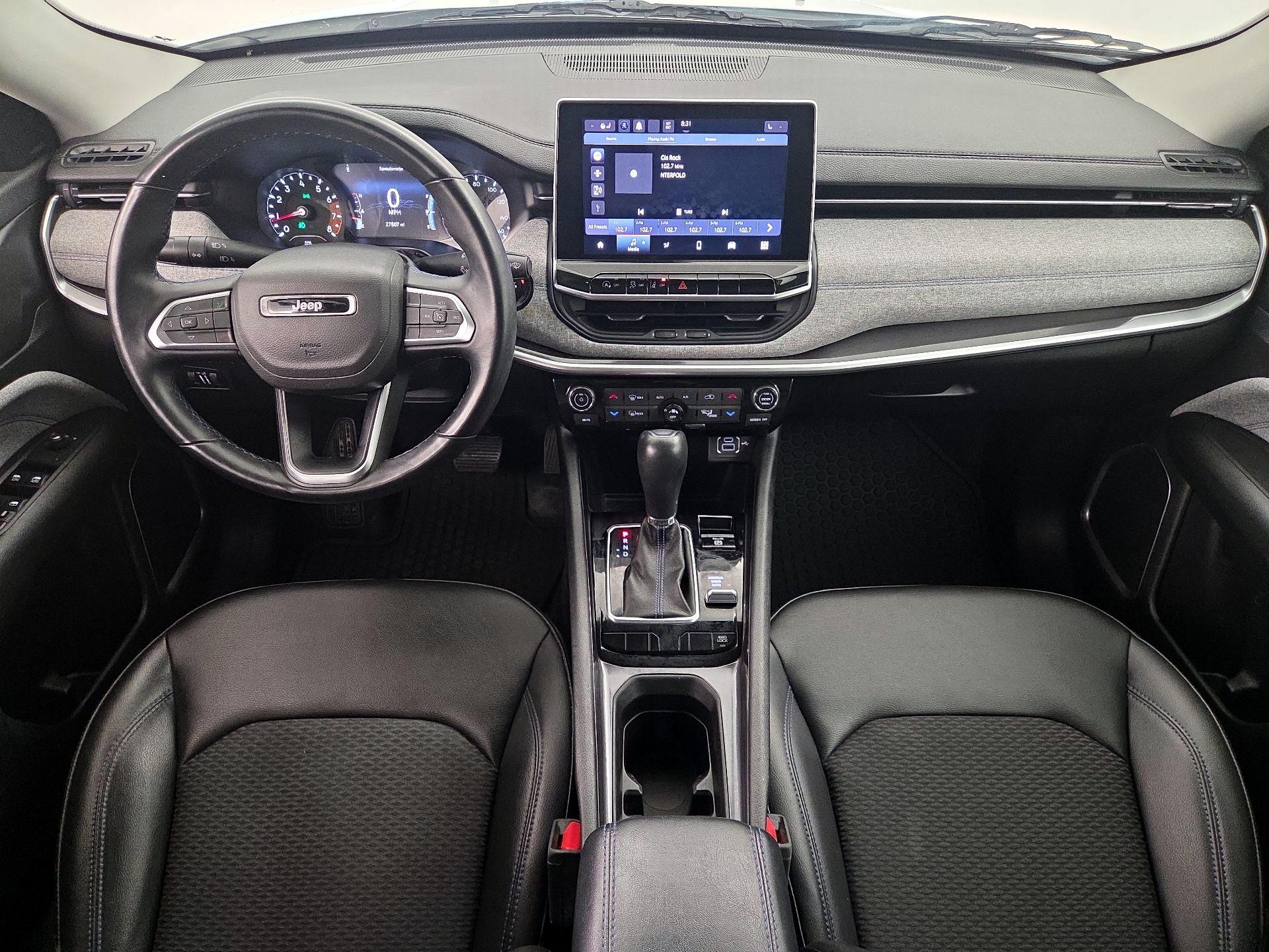 Thumbnail: 2022 Jeep Compass - 9