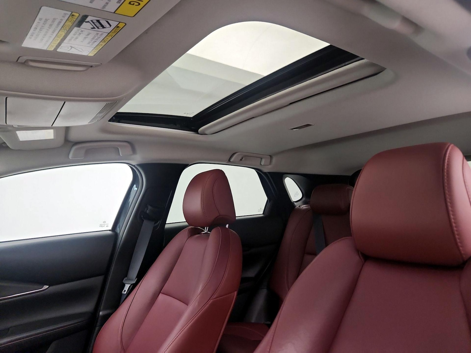 Sunroof(s) & Overhead Airbags