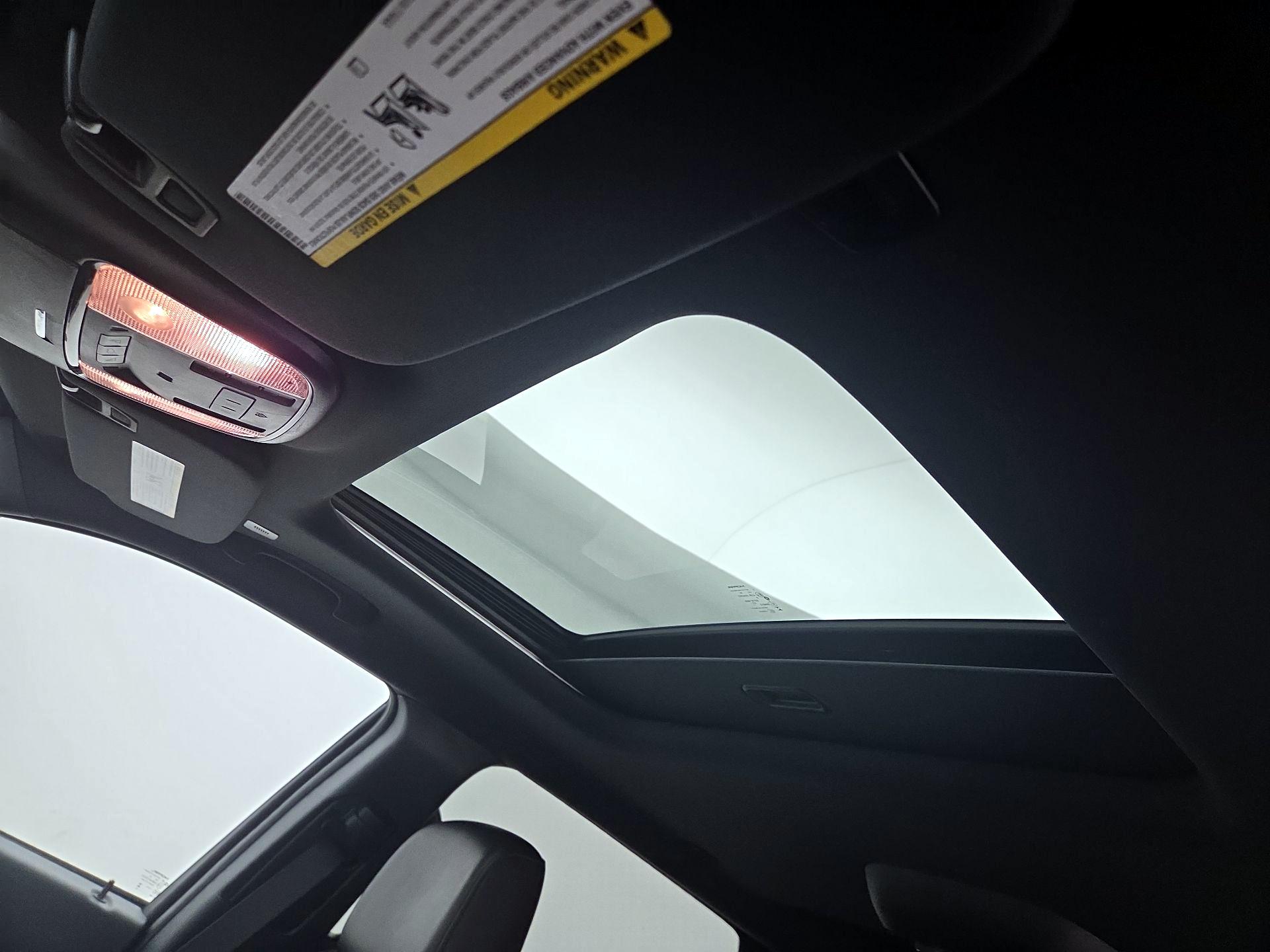Thumbnail: 2023 Dodge Durango - 20