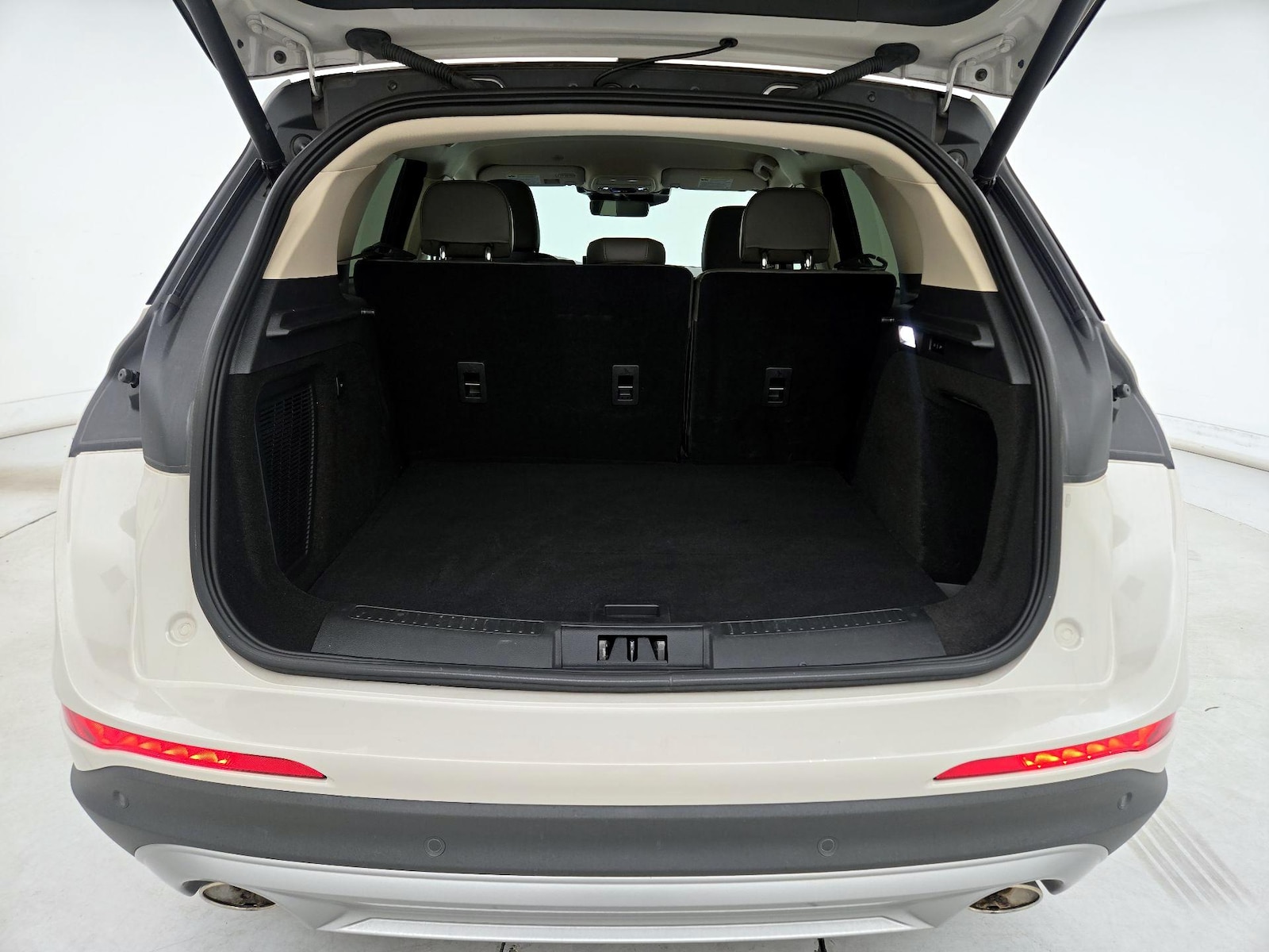2024 Lincoln Corsair Premiere - Photo 22