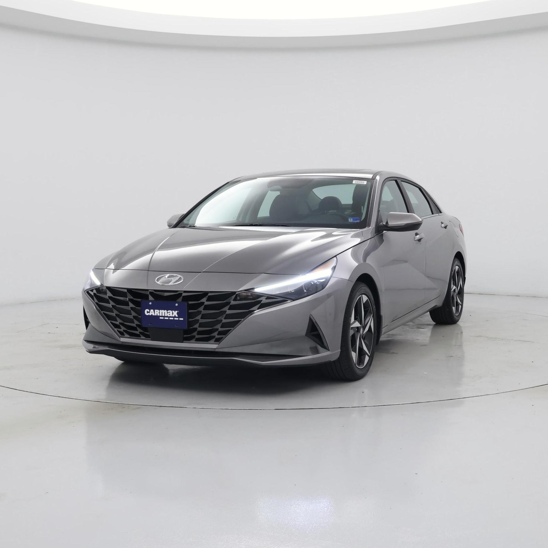 Thumbnail: 2023 Hyundai Elantra - 4