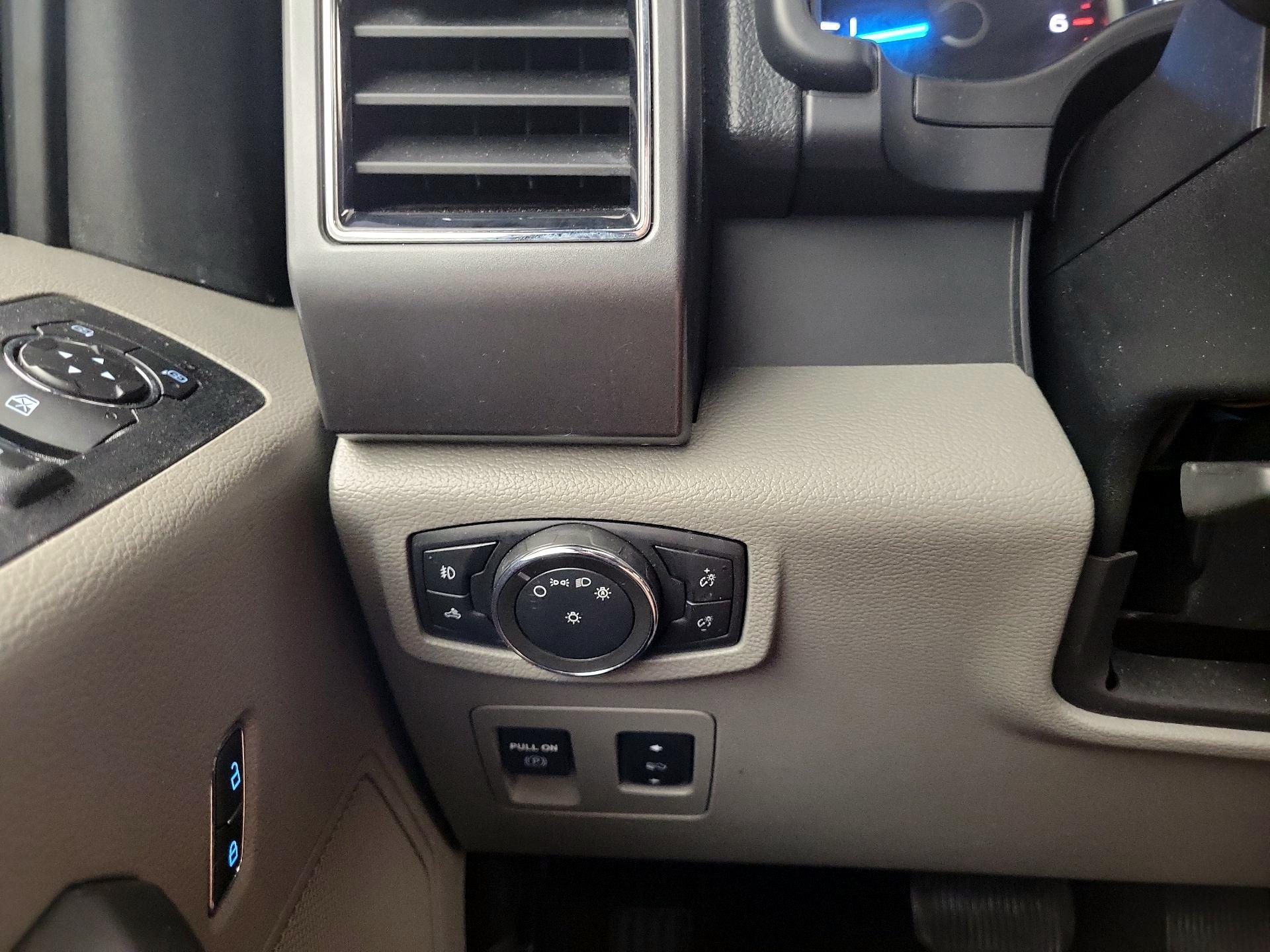 Thumbnail: 2020 Ford F-150 - 11