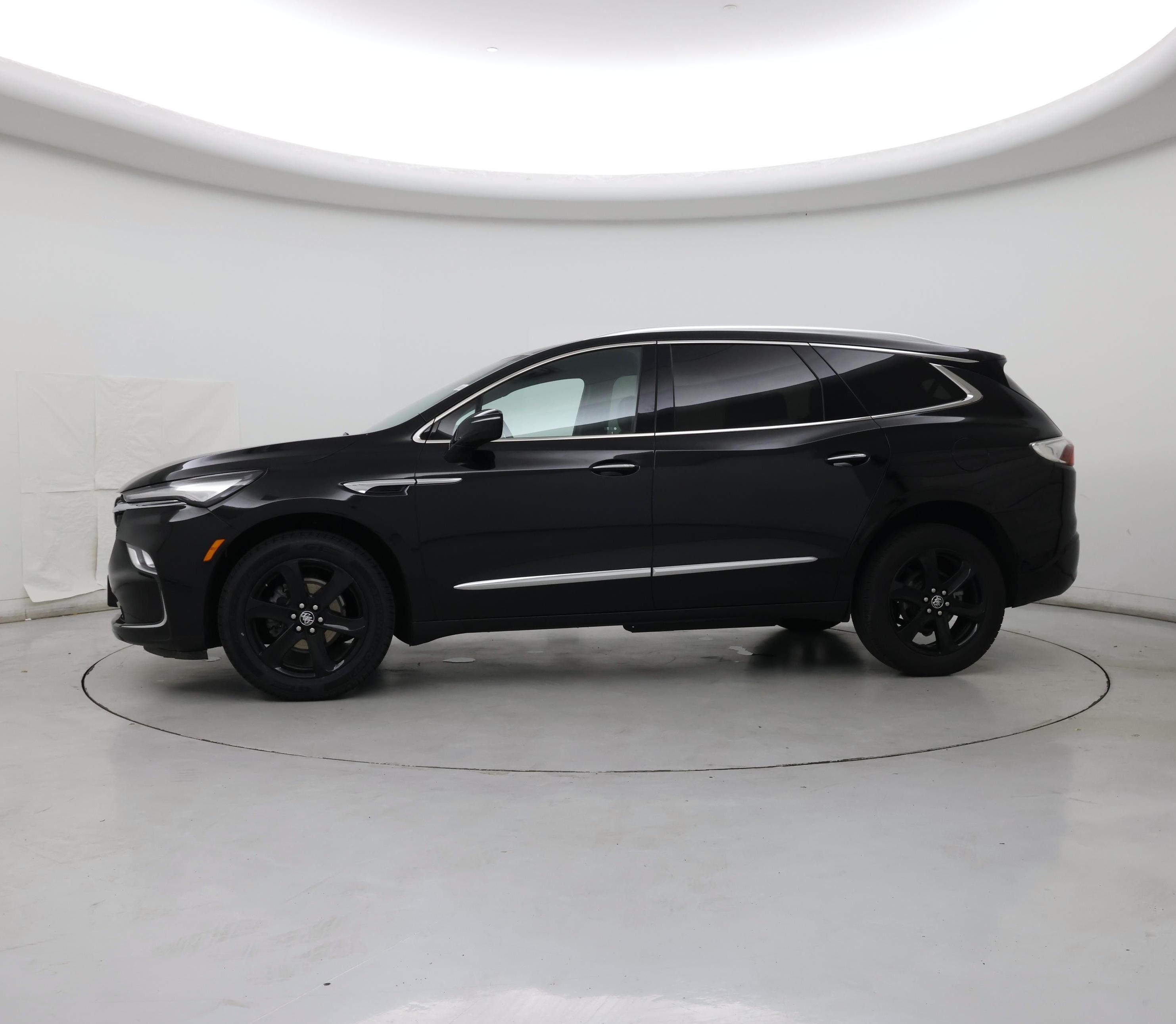 Thumbnail: 2023 Buick Enclave - 3