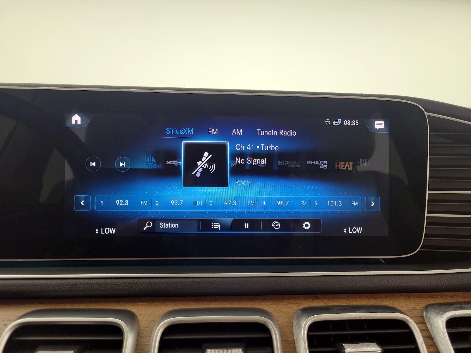 2023 Mercedes-Benz GLS GLS450 - Photo 15
