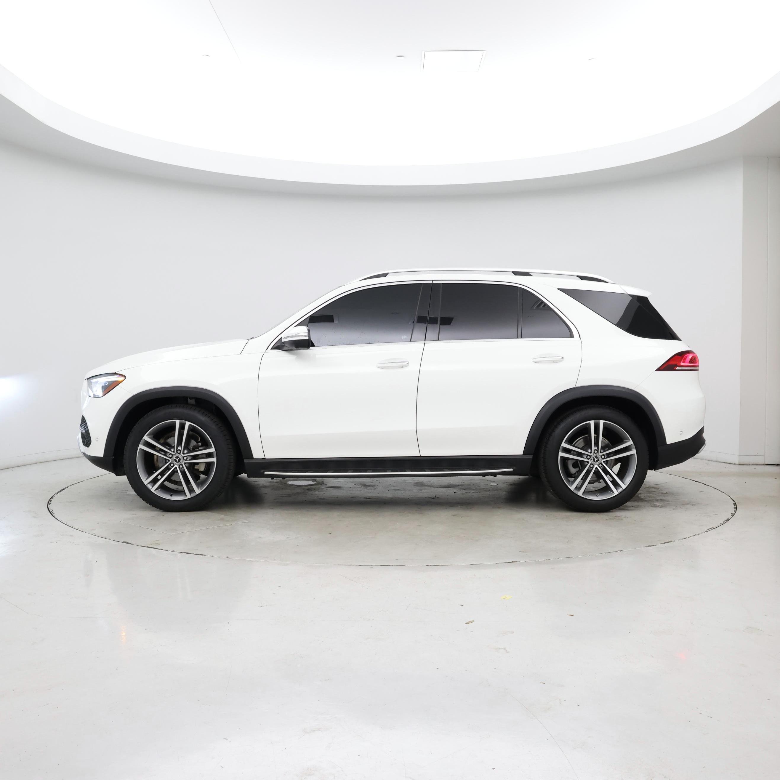 Thumbnail: 2020 Mercedes-Benz GLE - 3
