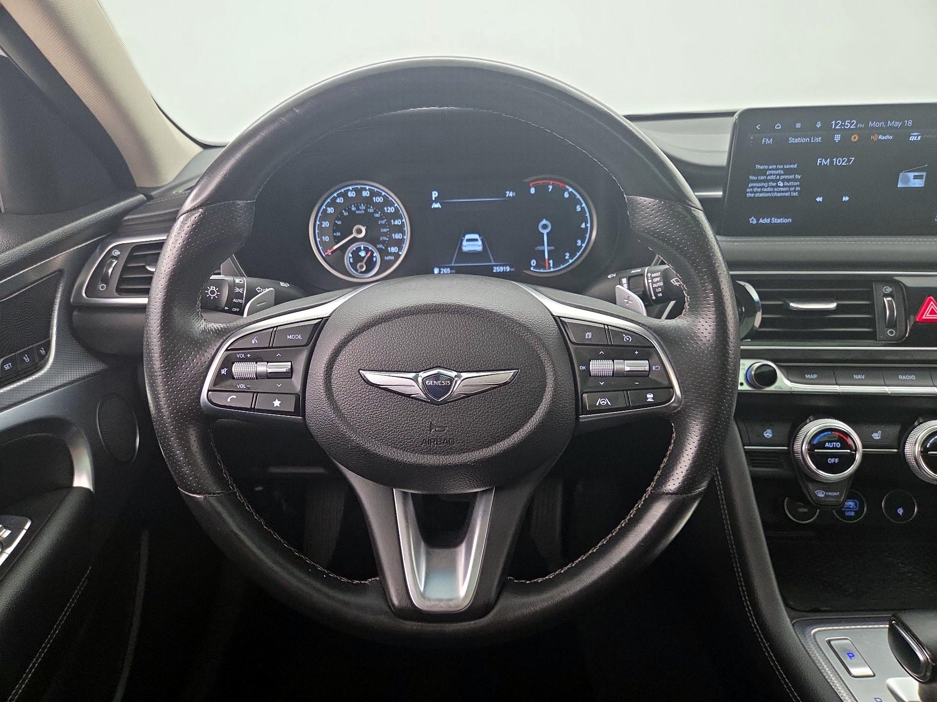 Thumbnail: 2022 Genesis G70 - 10