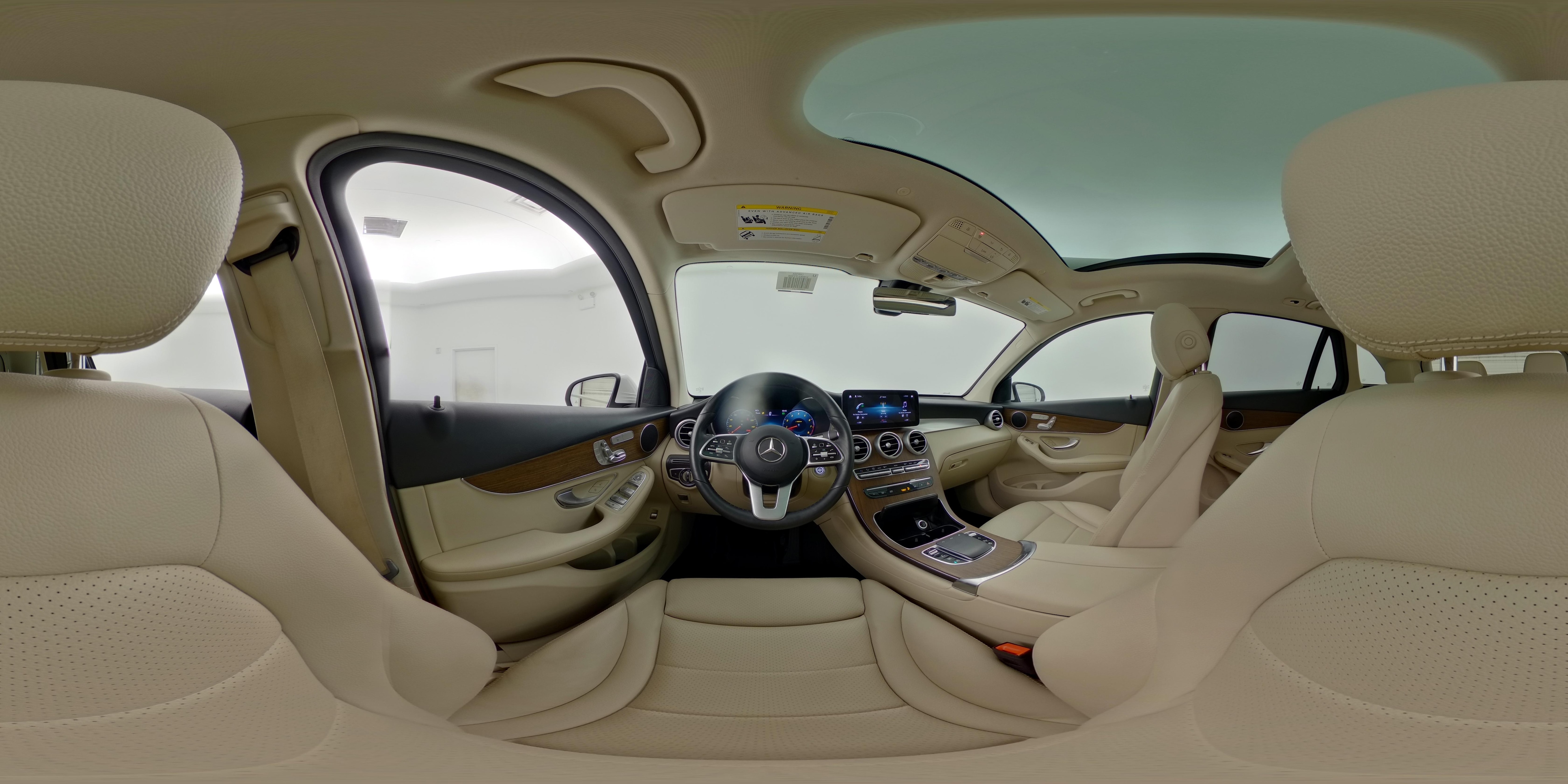2021 Mercedes-Benz GLC GLC300 - Photo 27