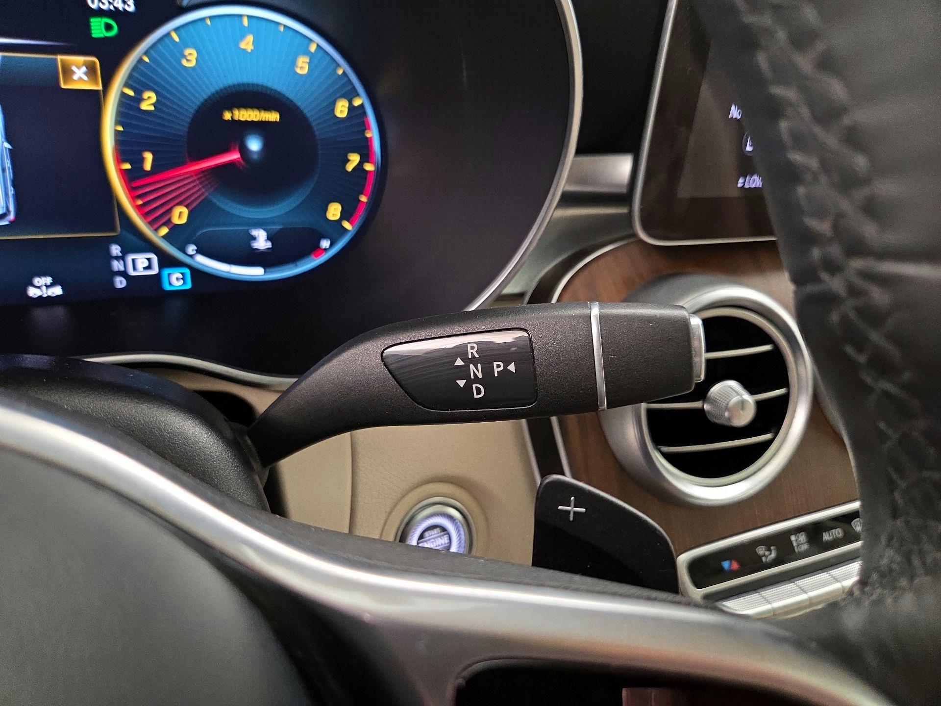 Thumbnail: 2021 Mercedes-Benz GLC - 17