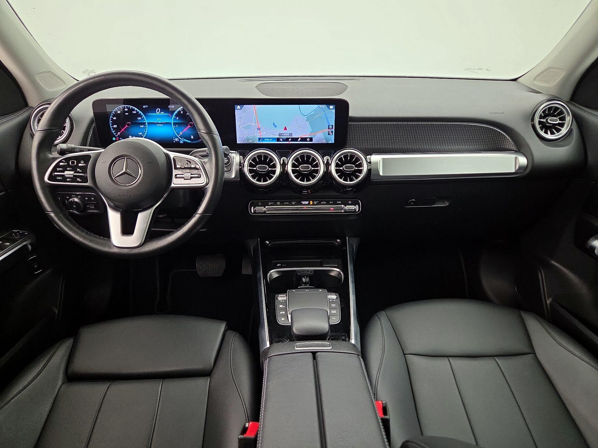 Thumbnail: 2022 Mercedes-Benz GLB - 9
