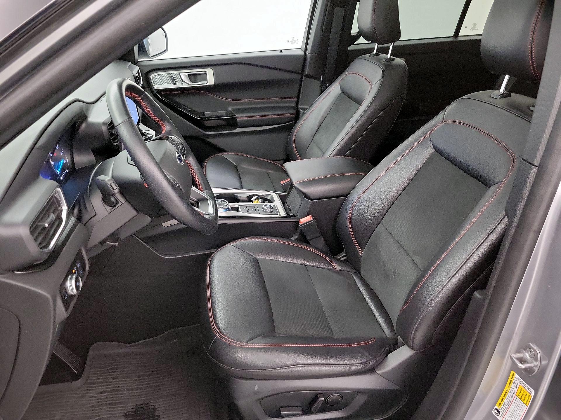 Thumbnail: 2022 Ford Explorer - 11