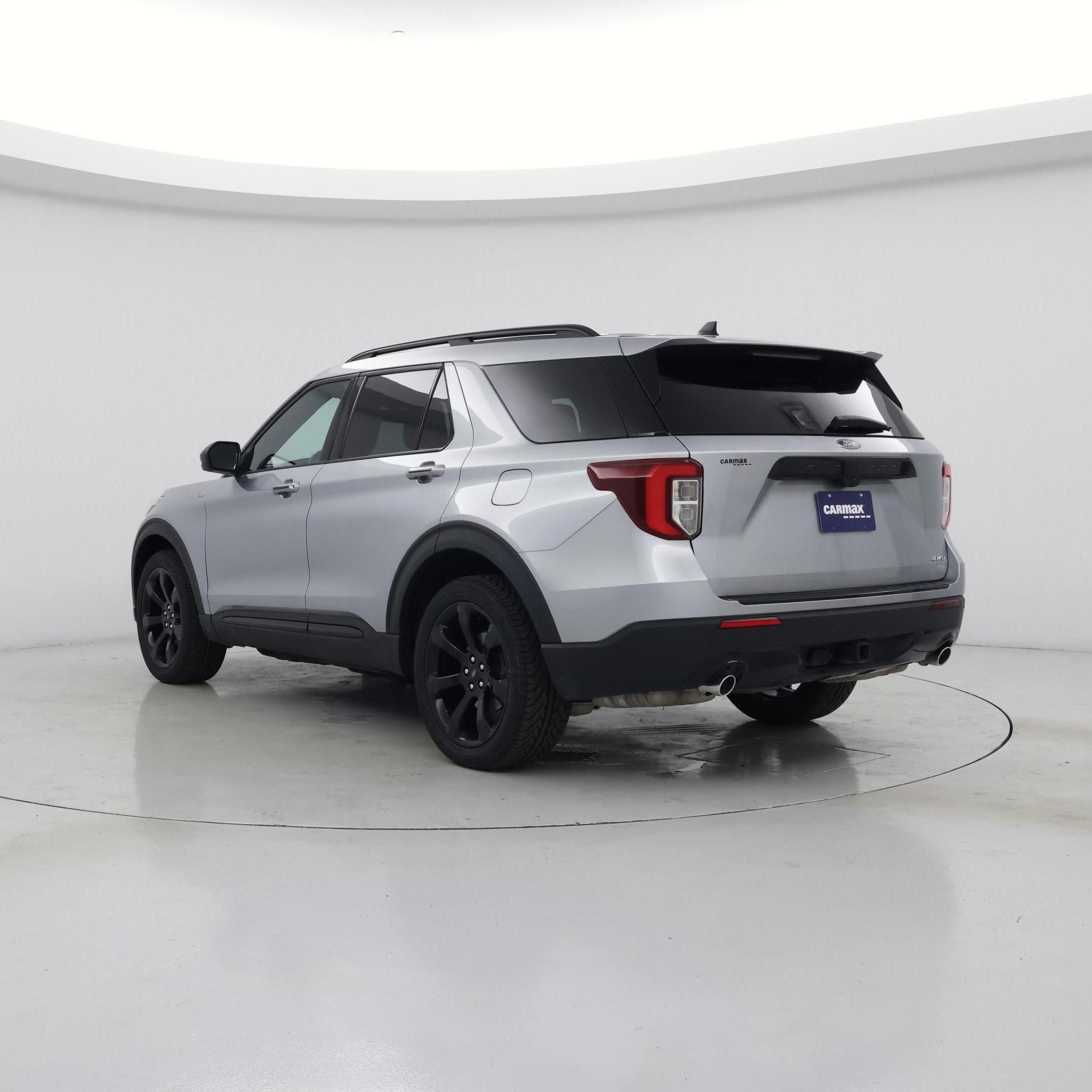 Thumbnail: 2022 Ford Explorer - 2
