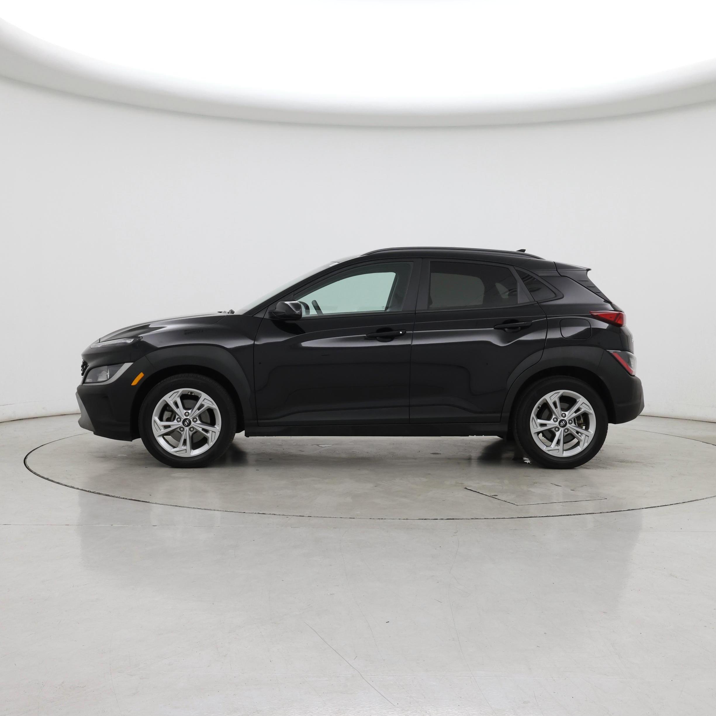Thumbnail: 2023 Hyundai Kona - 3